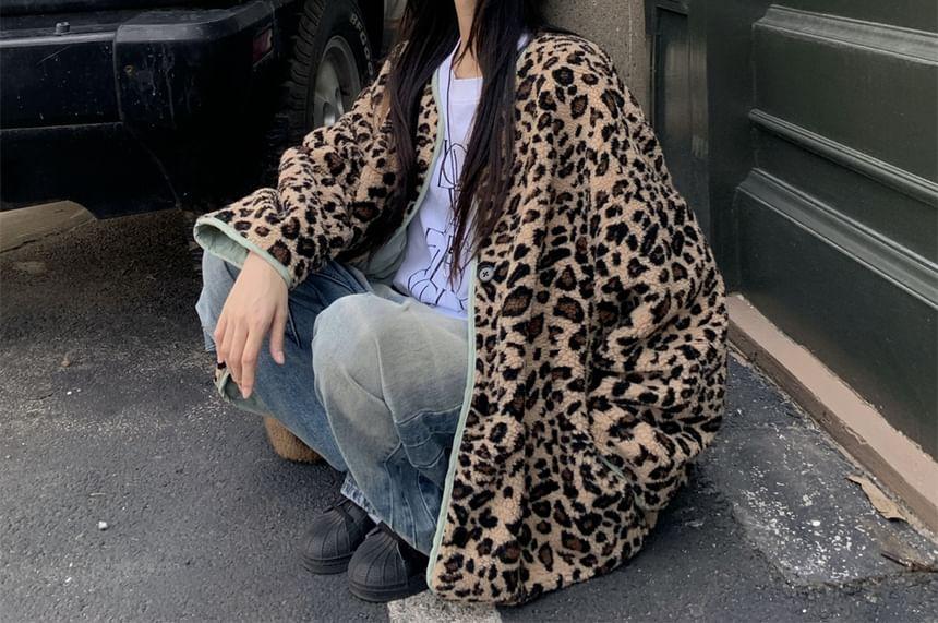 Two-Way Leopard Fleece Jacket Product Image