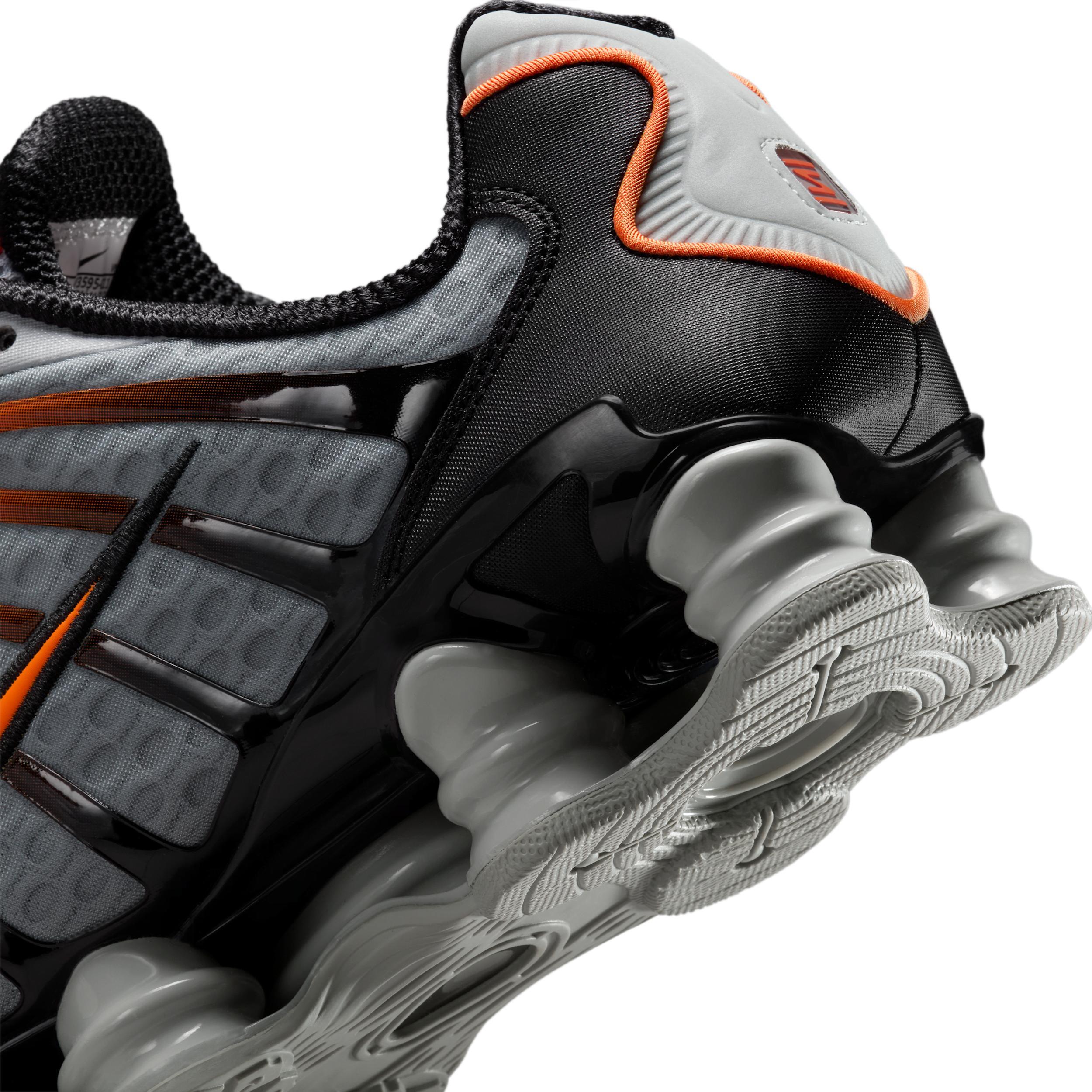 Nike Men's Shox TL Shoes Product Image