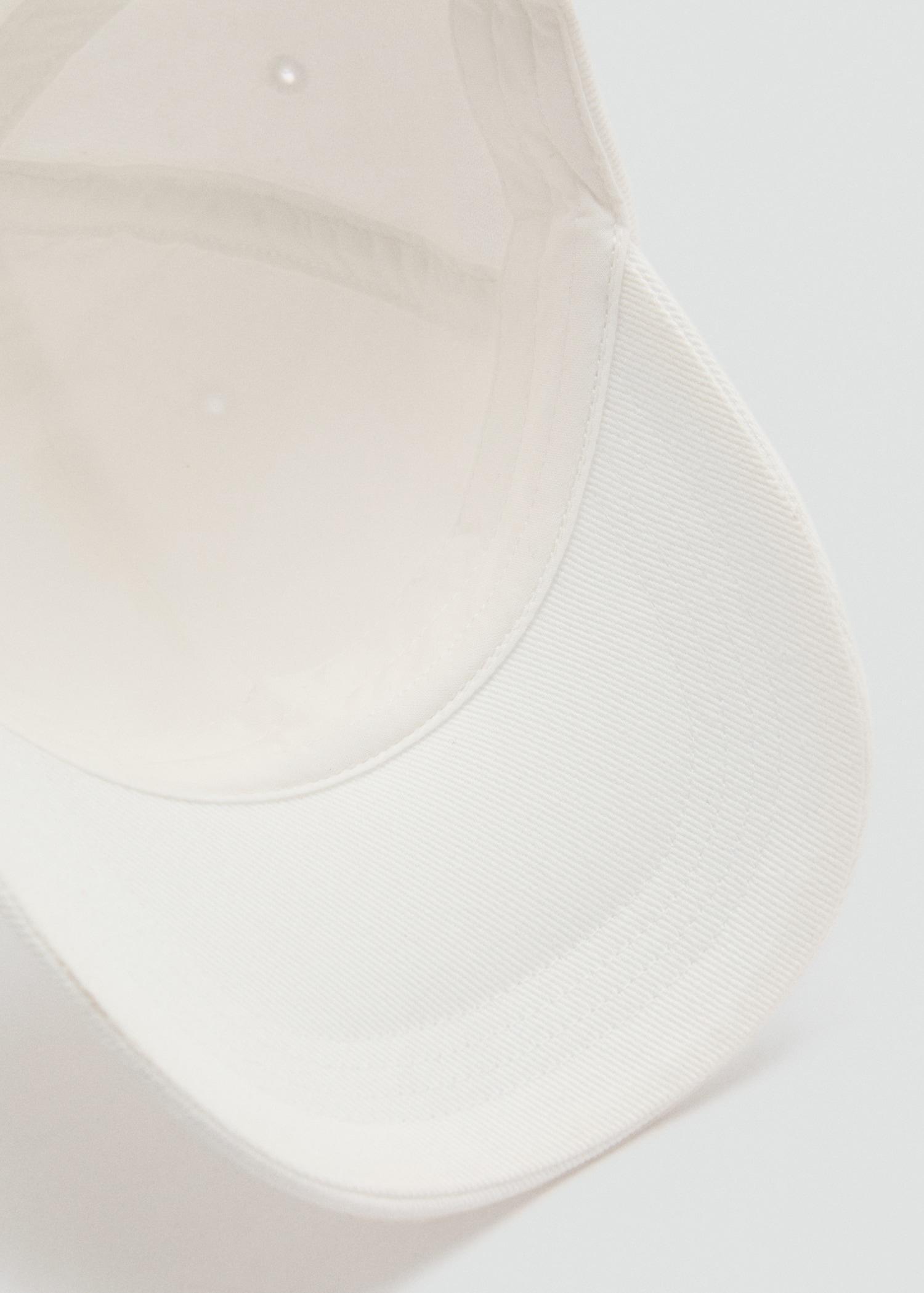 Cotton visor cap - Women | MANGO USA Product Image