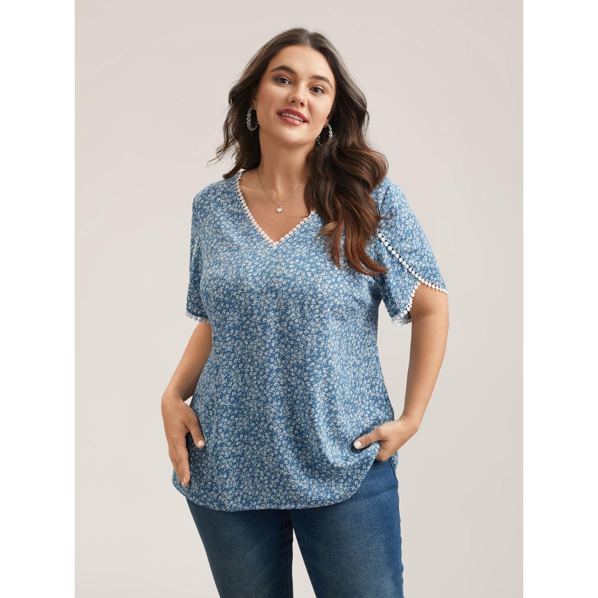 Plus Size Stone Petal Sleeve Floral Lace Spliced Shirt Women Elegant Short sleeve V-neck Everyday Blouses BloomChic 12/L Product Image