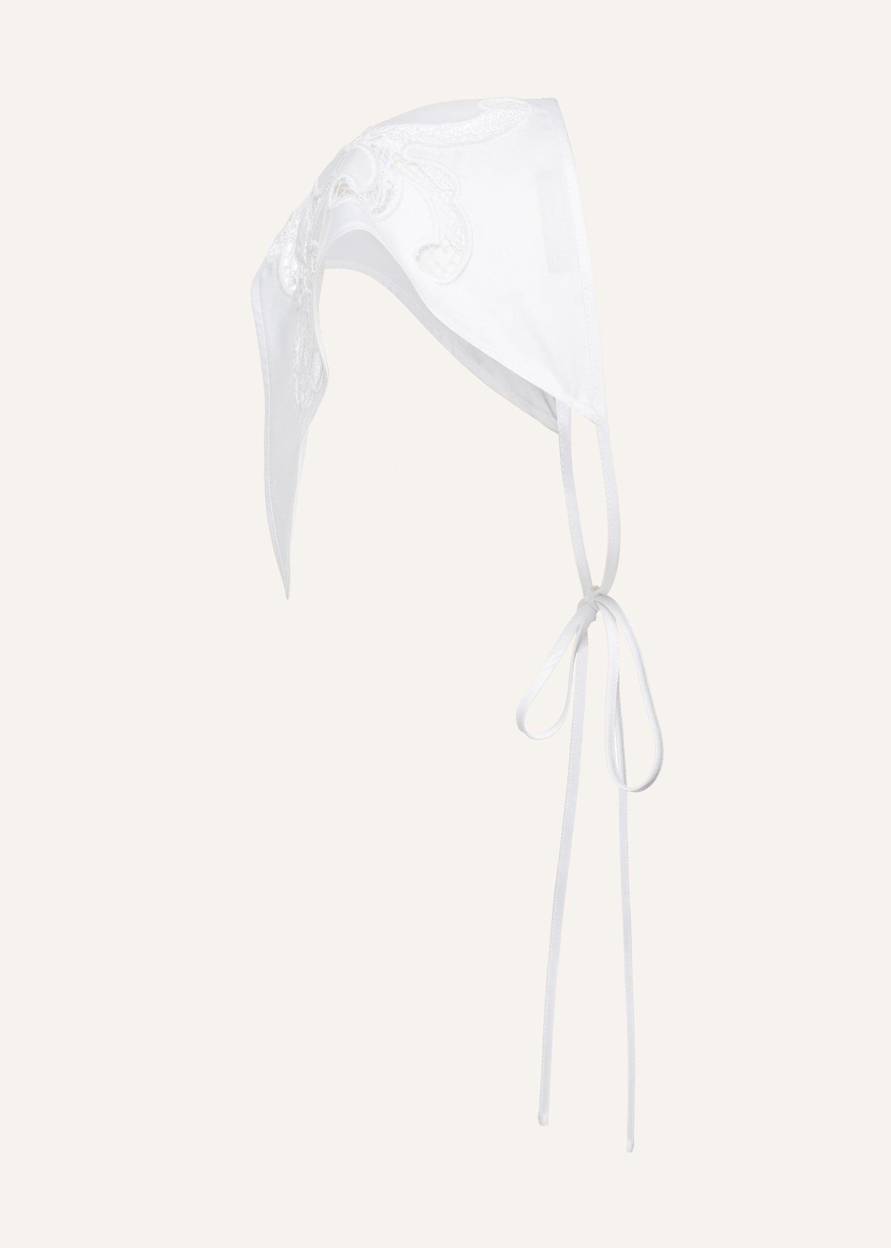 Embroidered lace headscarf in white Product Image
