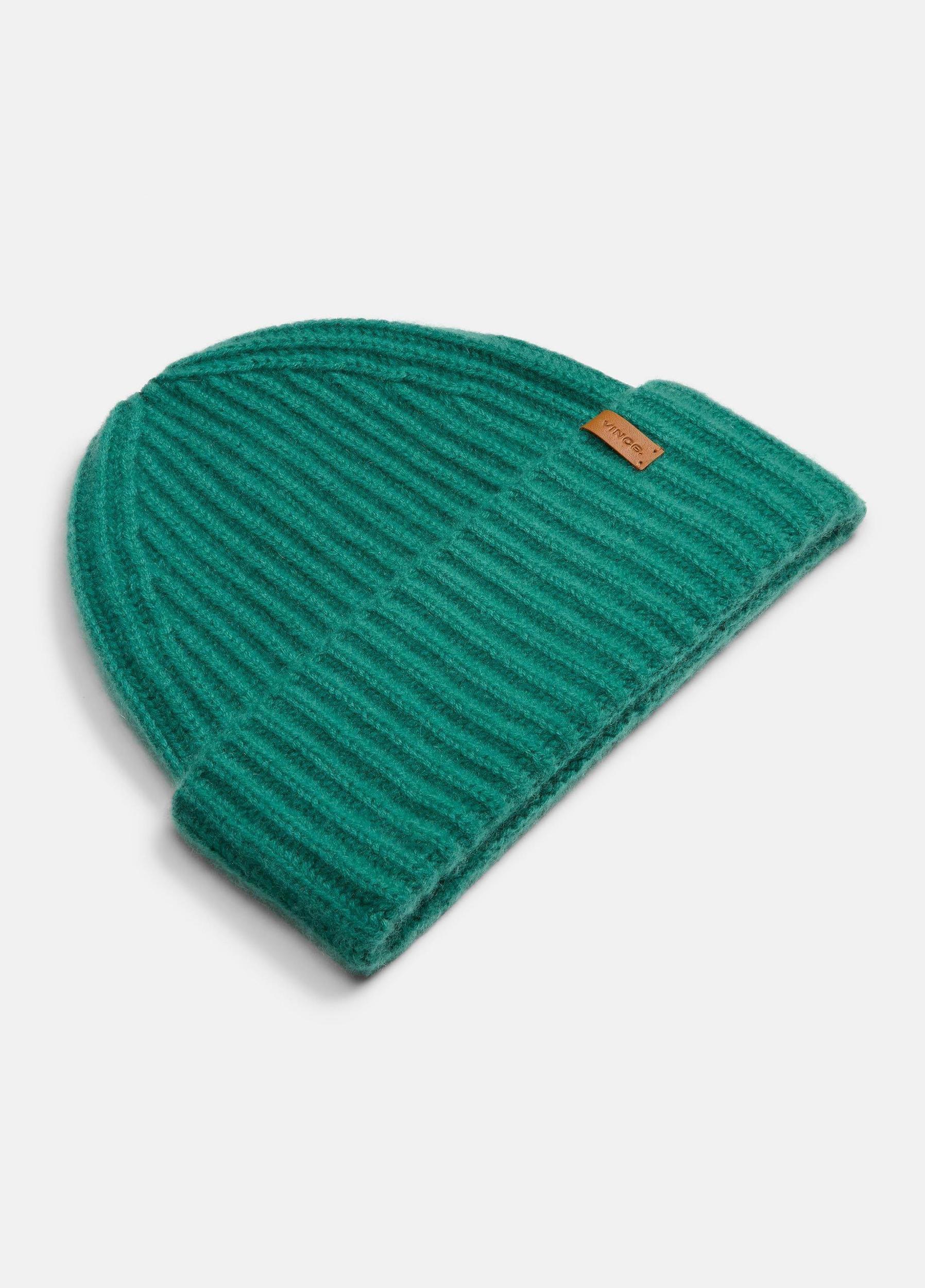 Womens Plush Cashmere Chunky-Knit Beanie, Emerald Leaf Vince Product Image