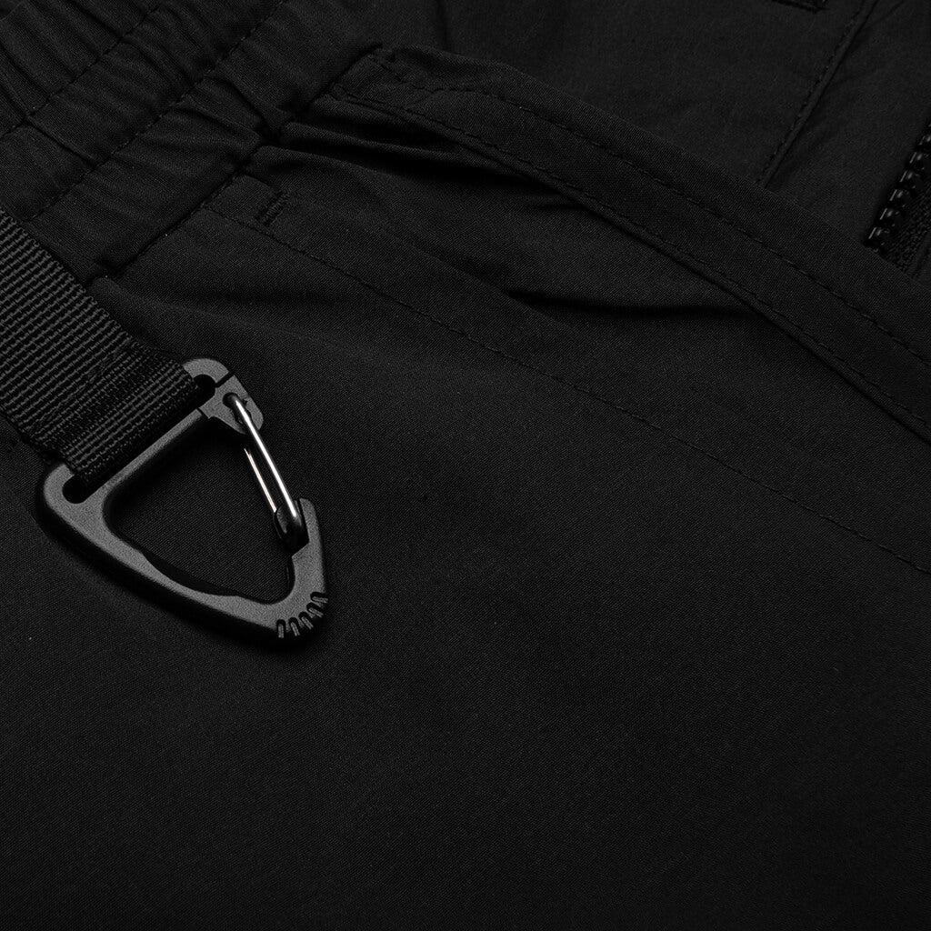 Curve Shorts - Black Male Product Image