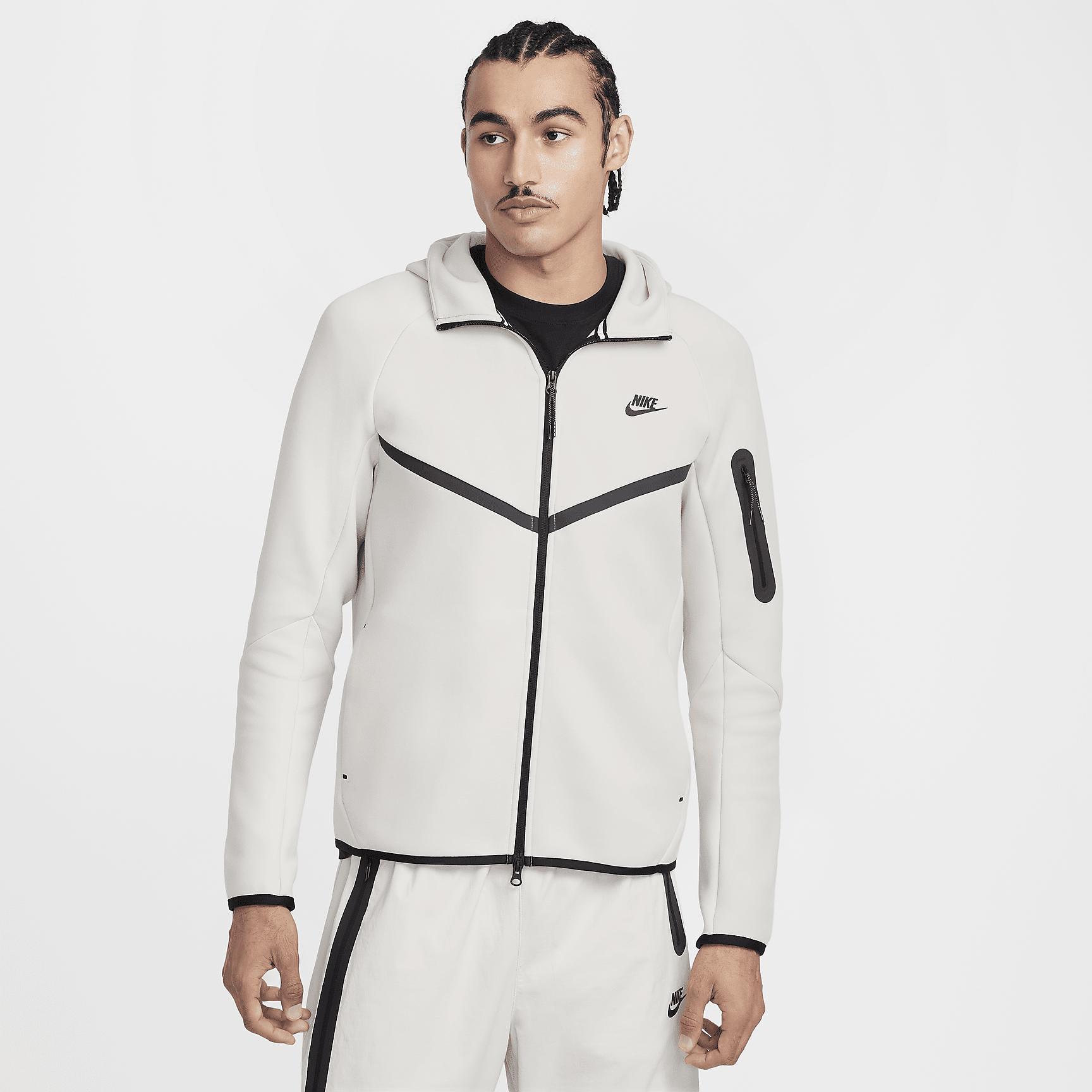 Nike Tech Men's Fleece Windrunner Full-Zip Jacket Product Image
