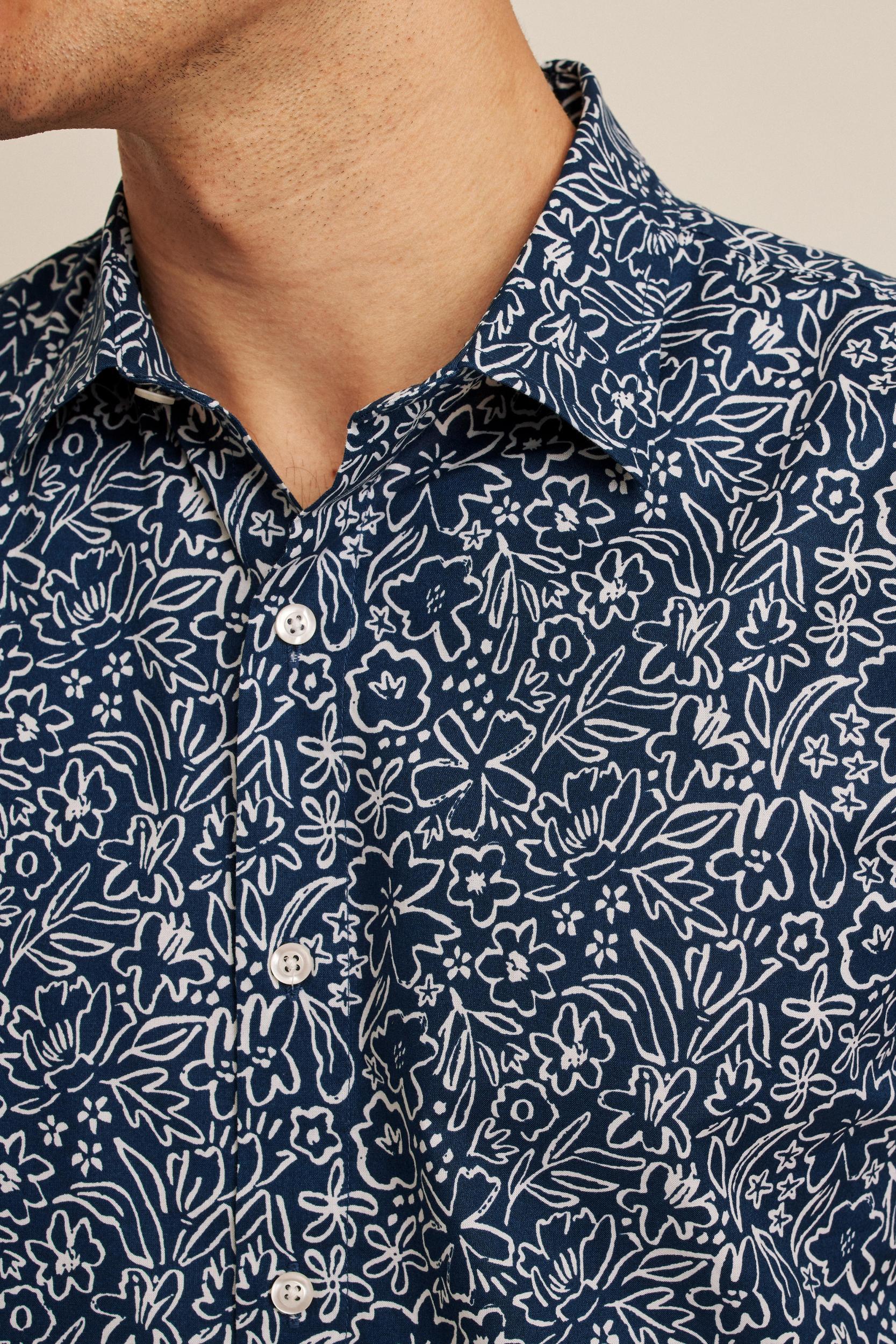 Riviera Short Sleeve Shirt Product Image