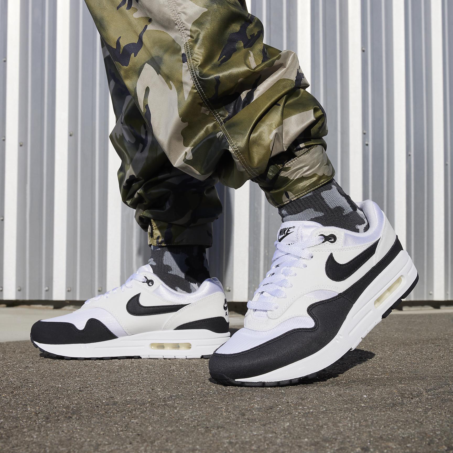 Nike Air Max 1 Women's Shoes Product Image