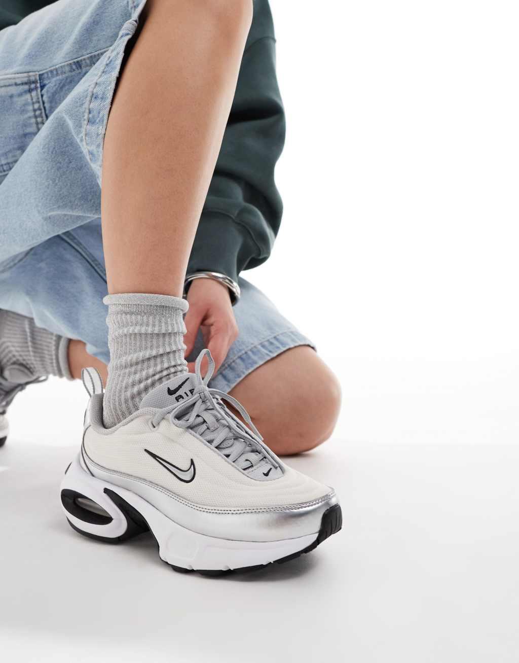 Nike Air Max Portal sneakers in white and silver Product Image