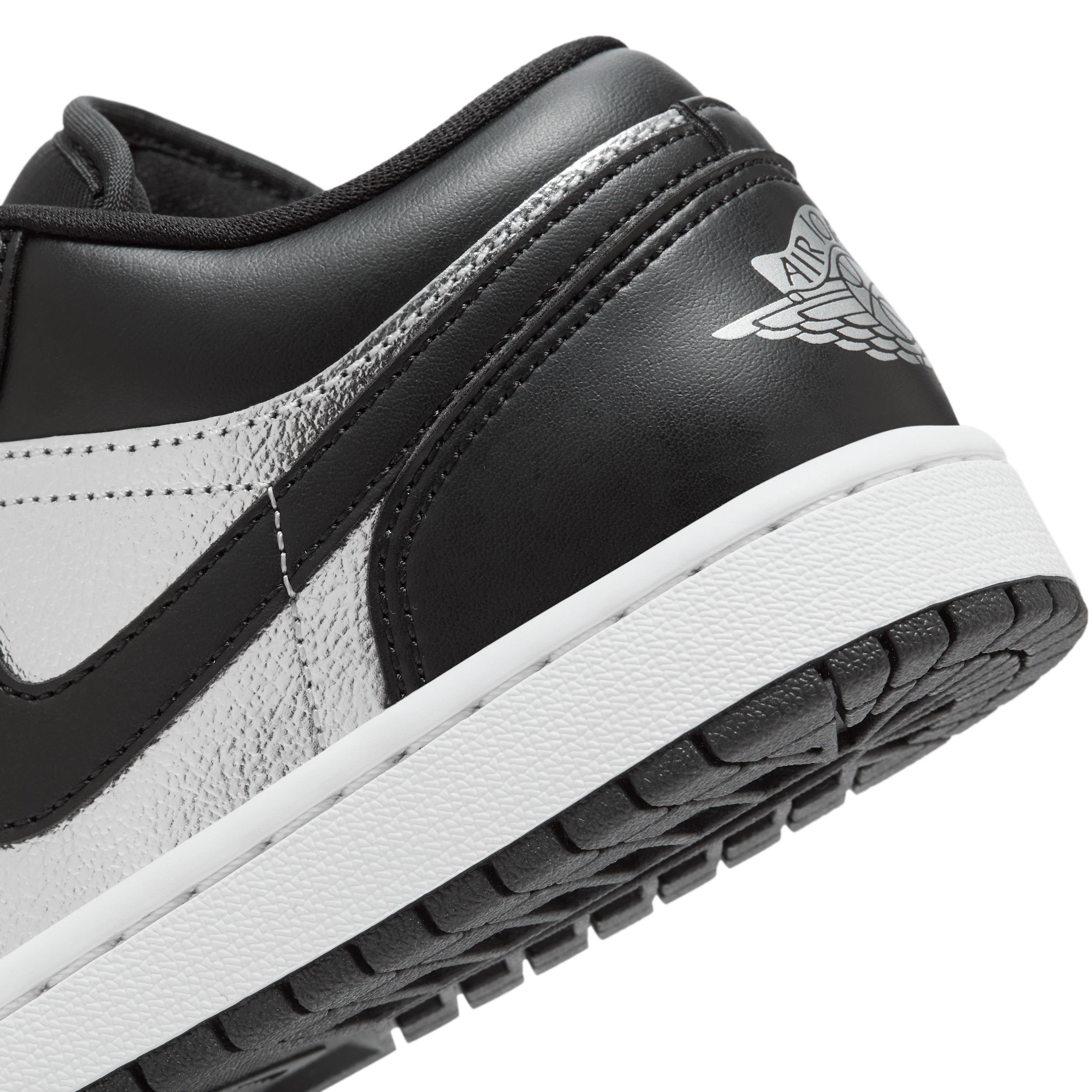 Women's Air Jordan 1 Low SE Shoes Product Image
