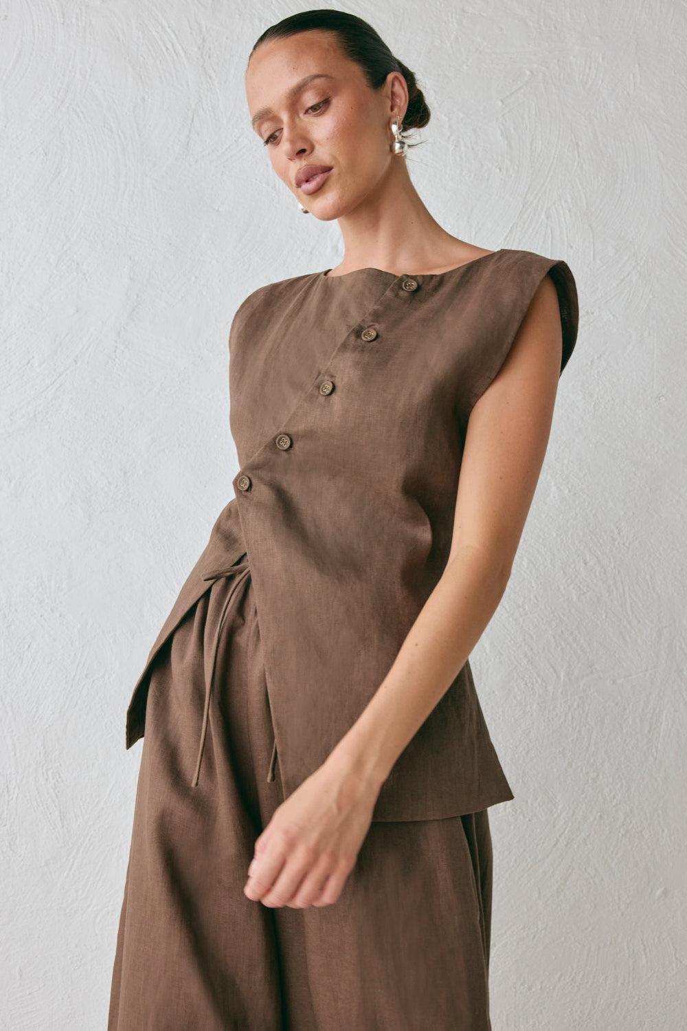 Aria Linen Vest Chocolate Product Image