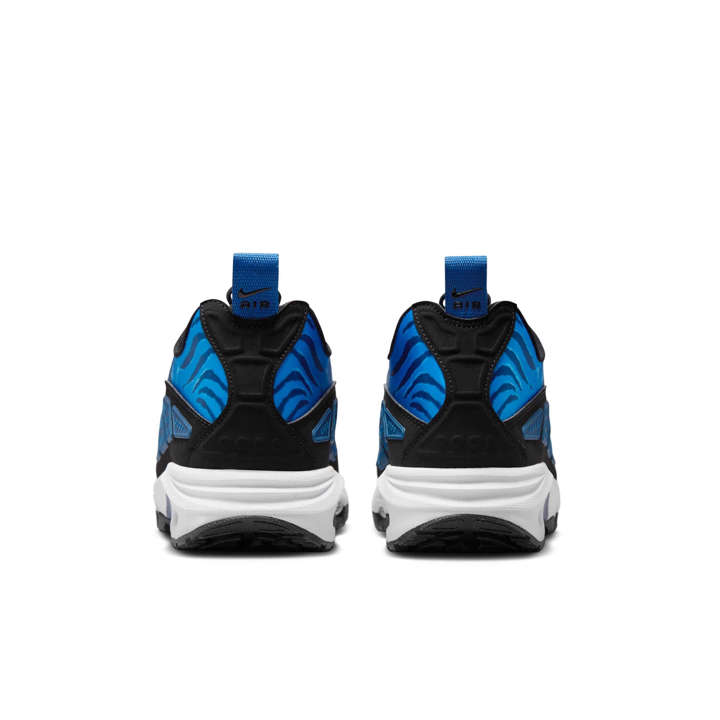Nike Women's Air Max SNDR Camo Shoes Product Image