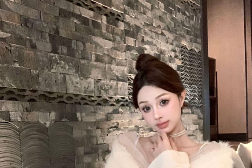 Plain Fluffy Cropped Capelet / Flared-Sleeve Cold-Shoulder Flower Embroidered Mini A-Line Dress Product Image