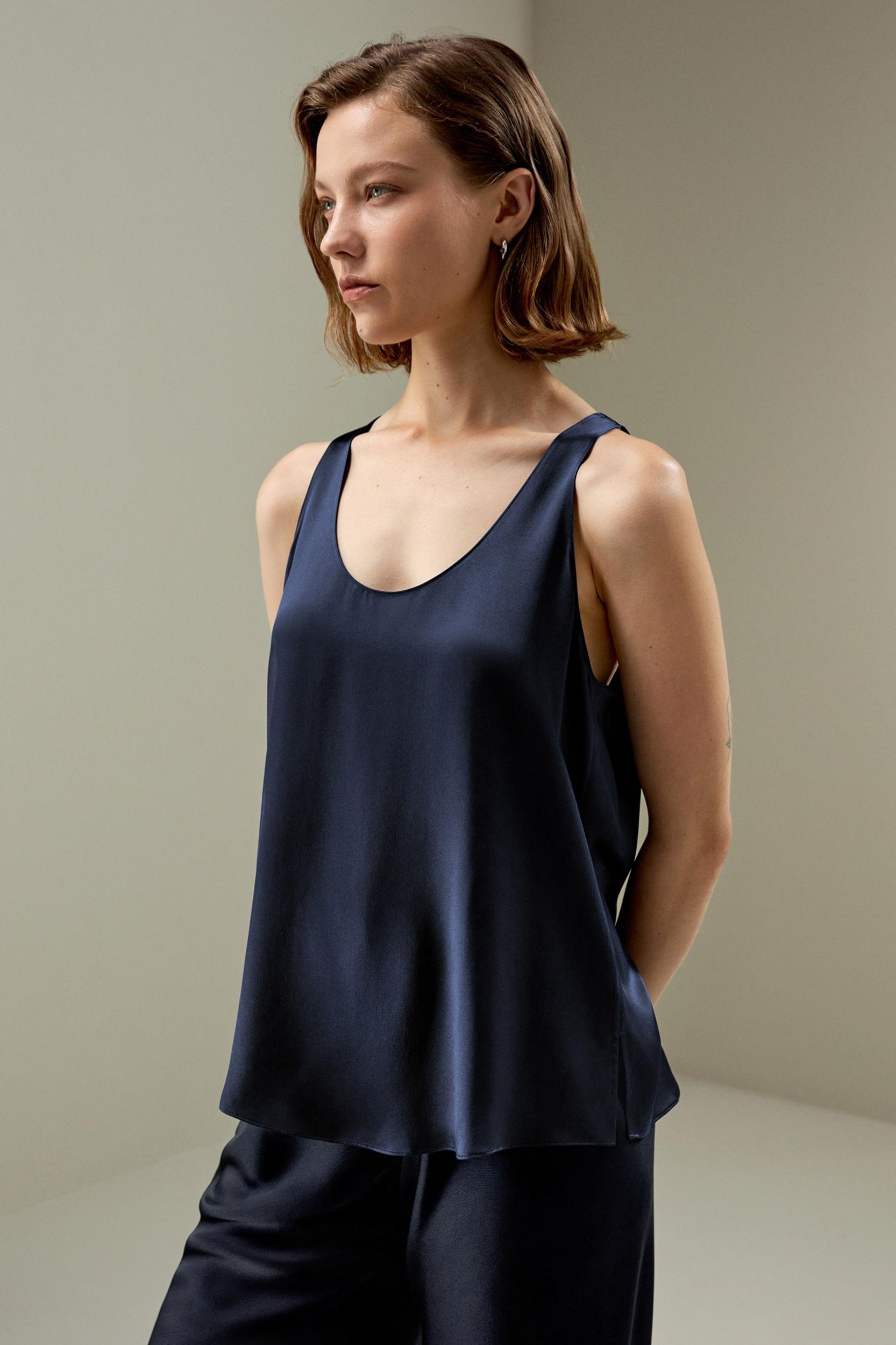Relaxed Silk U-neck Tank Product Image