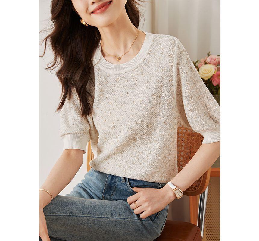 Short-Sleeve Round Neck Melange Knit Top Product Image