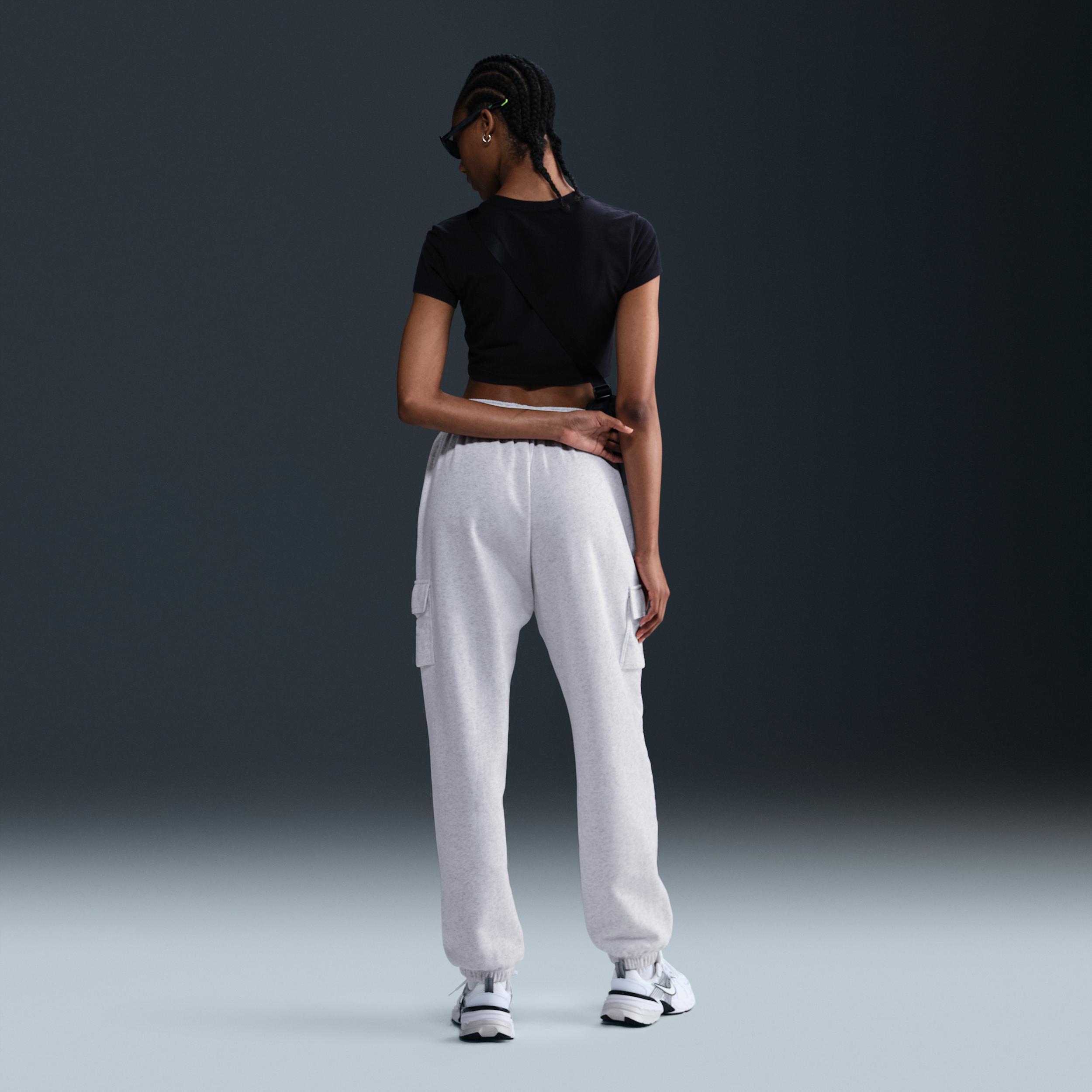 Nike Sportswear Club Fleece Women's Mid-Rise Oversized Cargo Sweatpants Product Image
