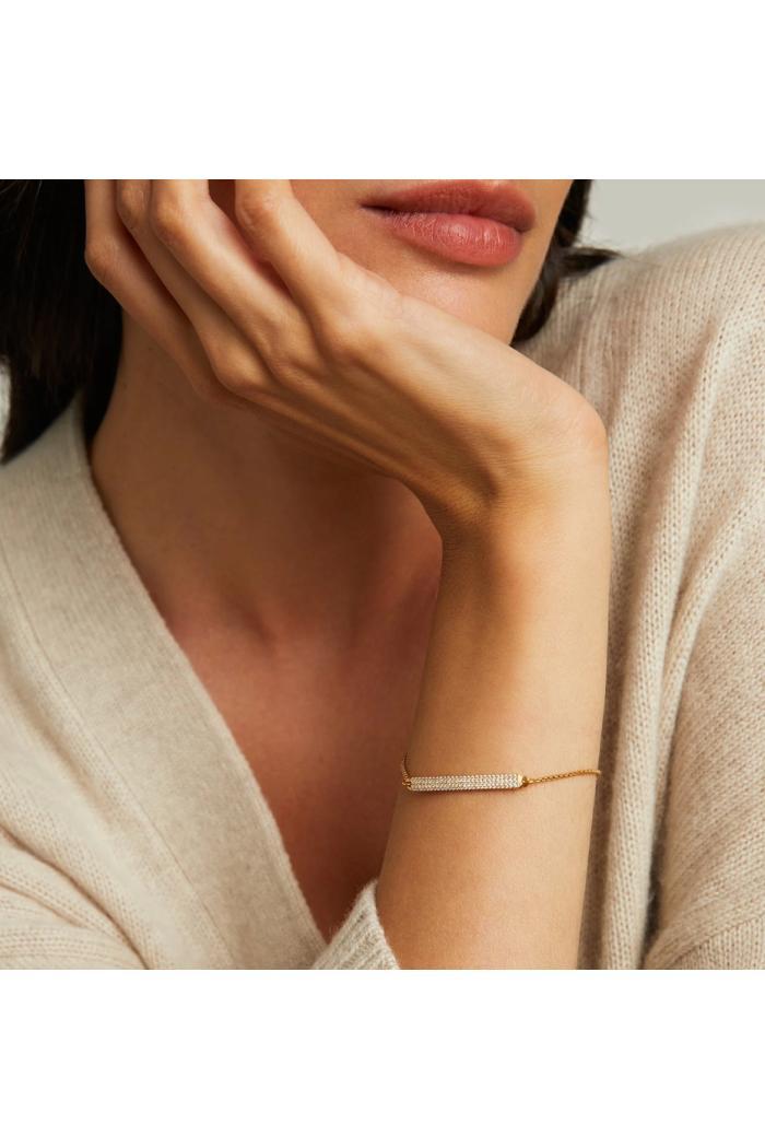 Petit Pavé Bar Chain Bracelet Product Image