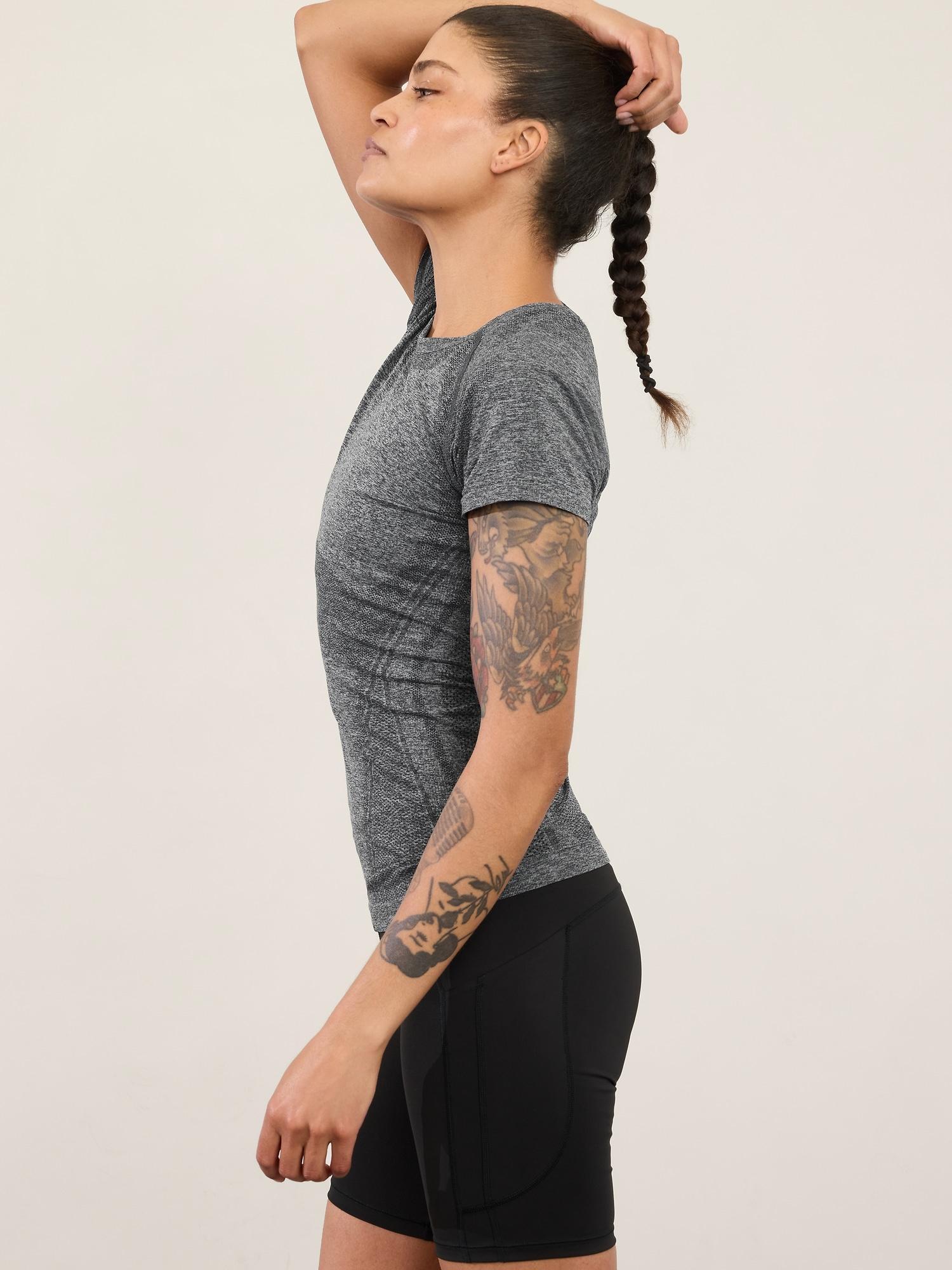 Momentum Seamless Heather Tee Product Image
