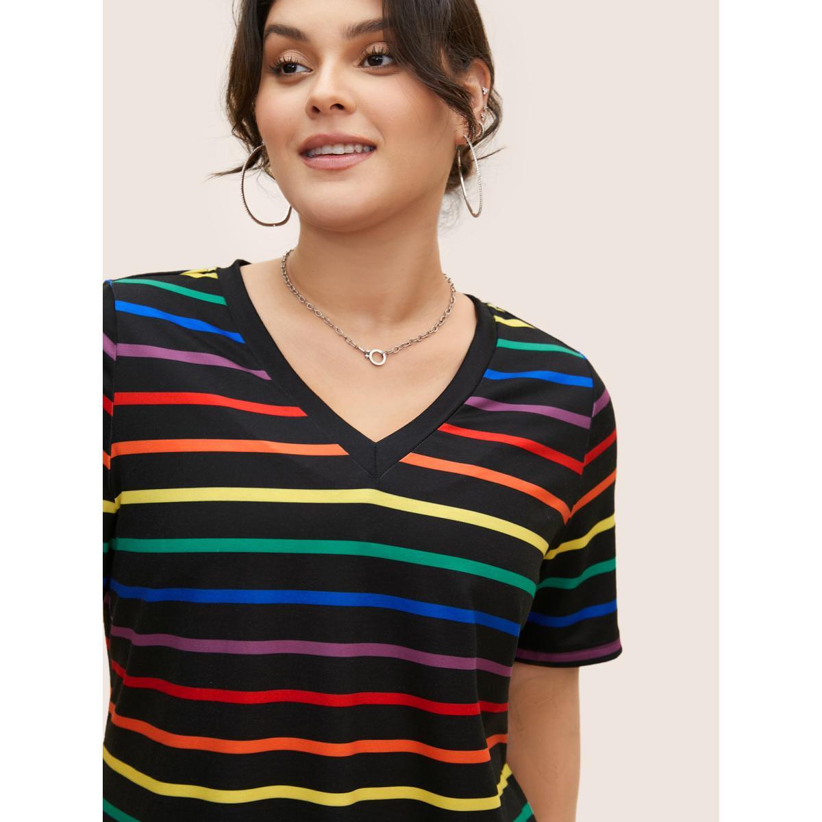Plus Size V Neck Contrast Striped Stretched T-shirt Multicolor Women Casual Contrast V-neck Everyday T-shirts BloomChic 10/M Product Image