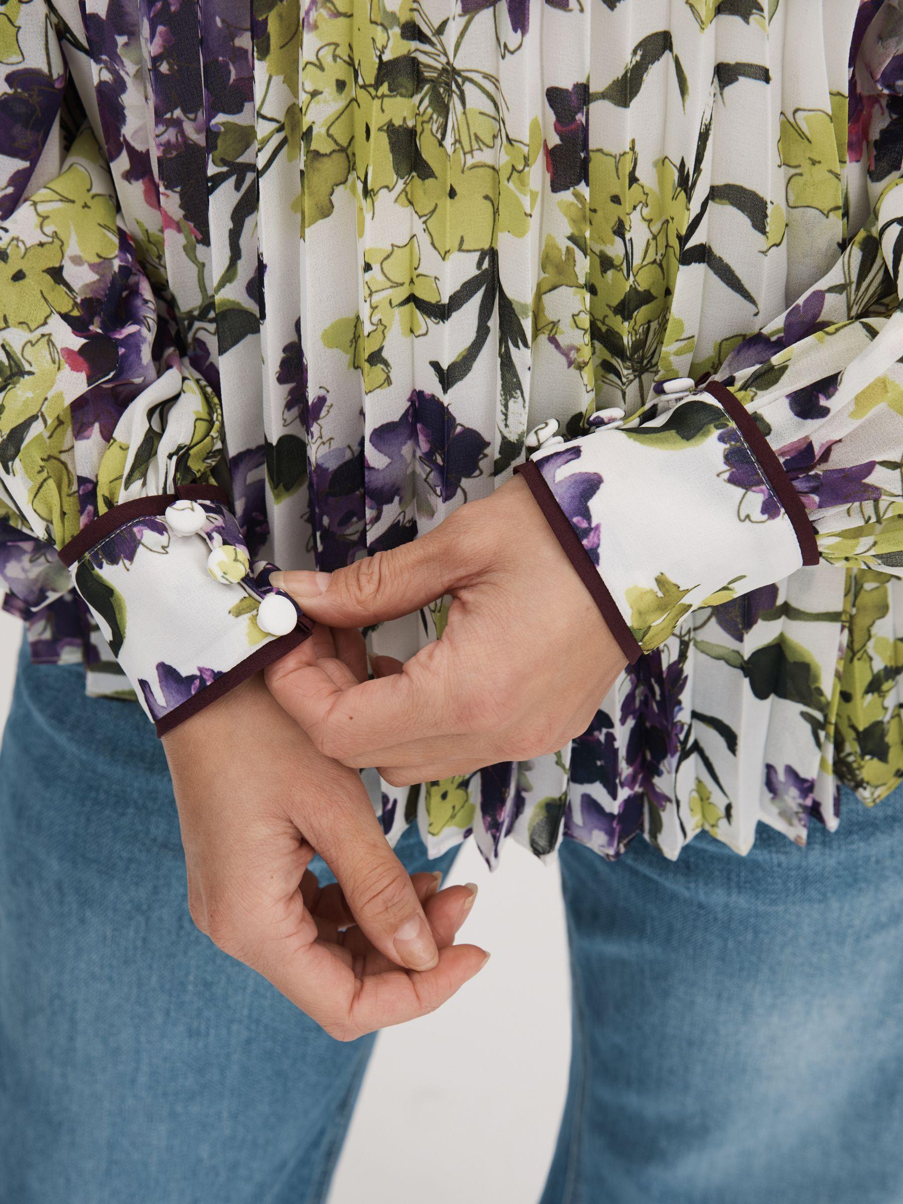 Florere Printed Pleated Blouse in Ivory/Multi Product Image