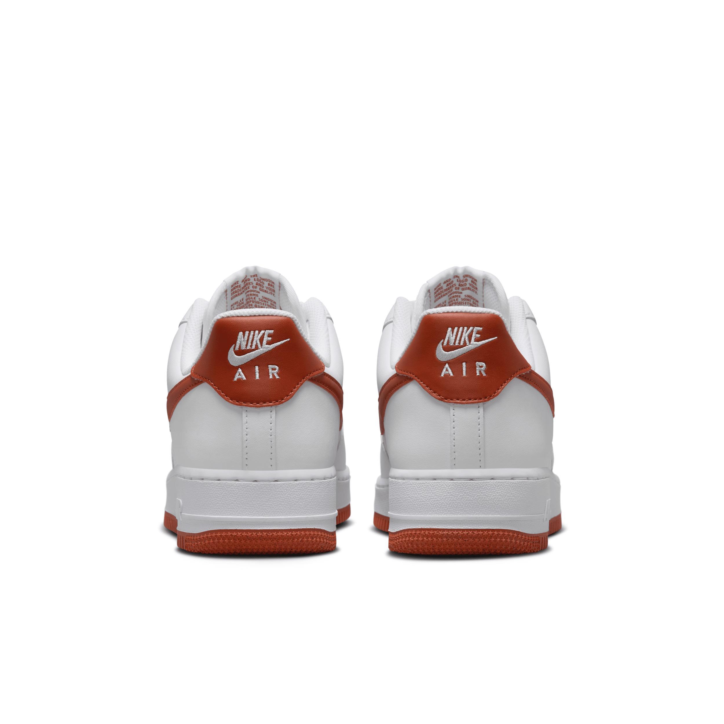 Nike Mens Nike Air Force 1 Low 07 - Mens Basketball Shoes Product Image