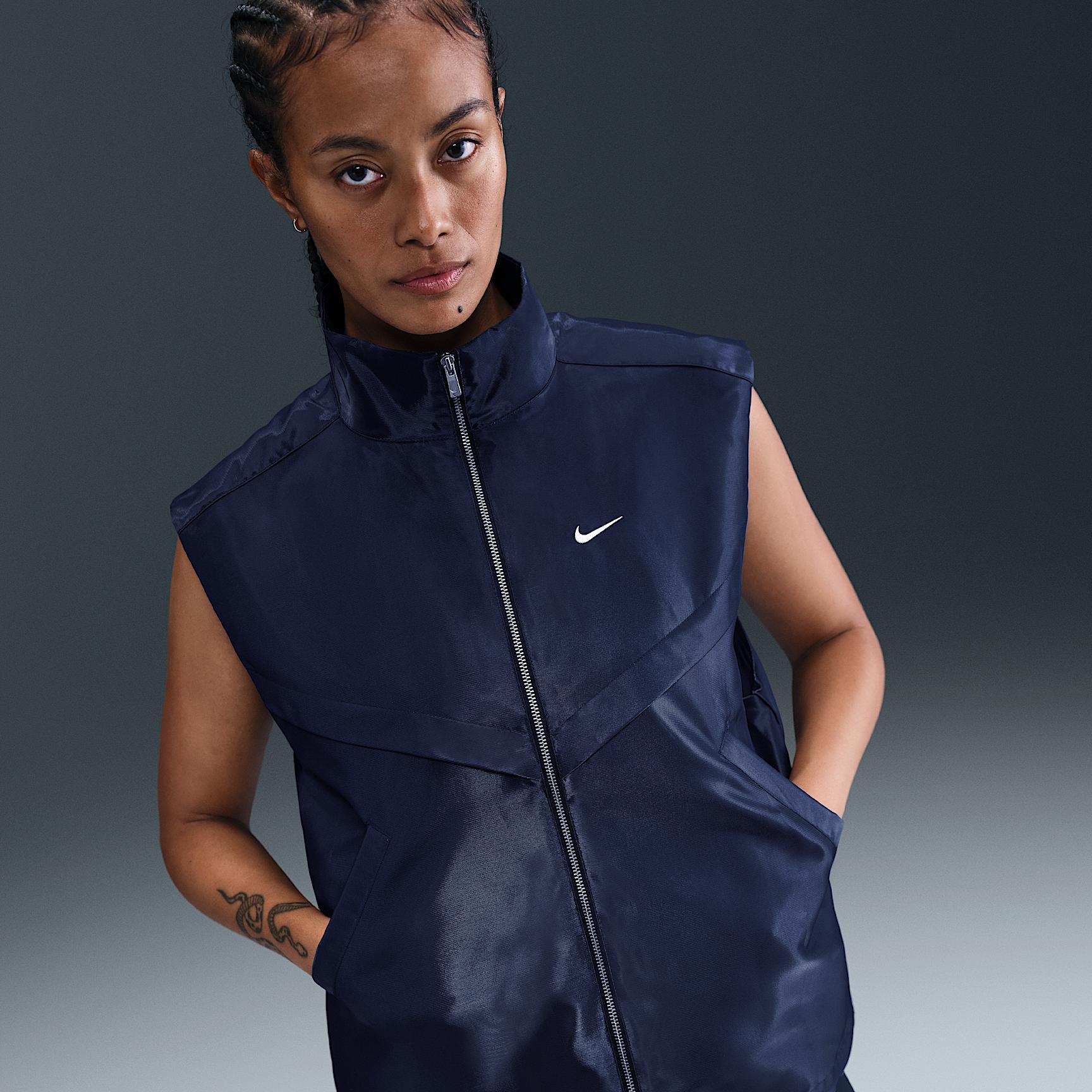 Nike Sportswear Windrunner Women's Shine Vest Product Image