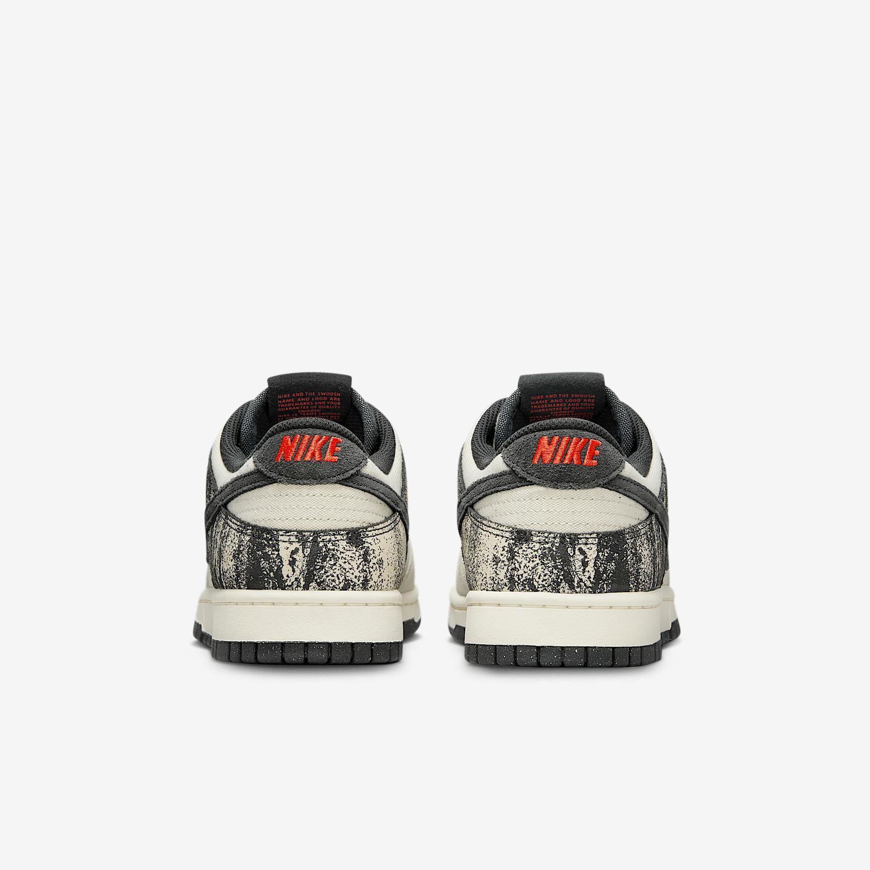 Nike Men's Dunk Low Retro SE Shoes Product Image