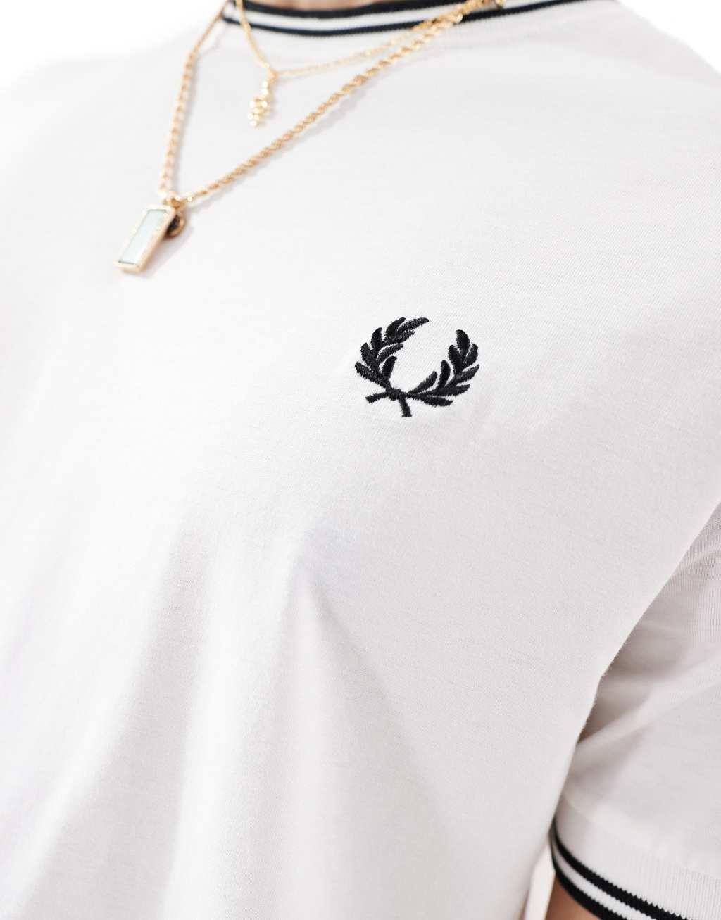 Fred Perry twin tipped t-shirt Product Image