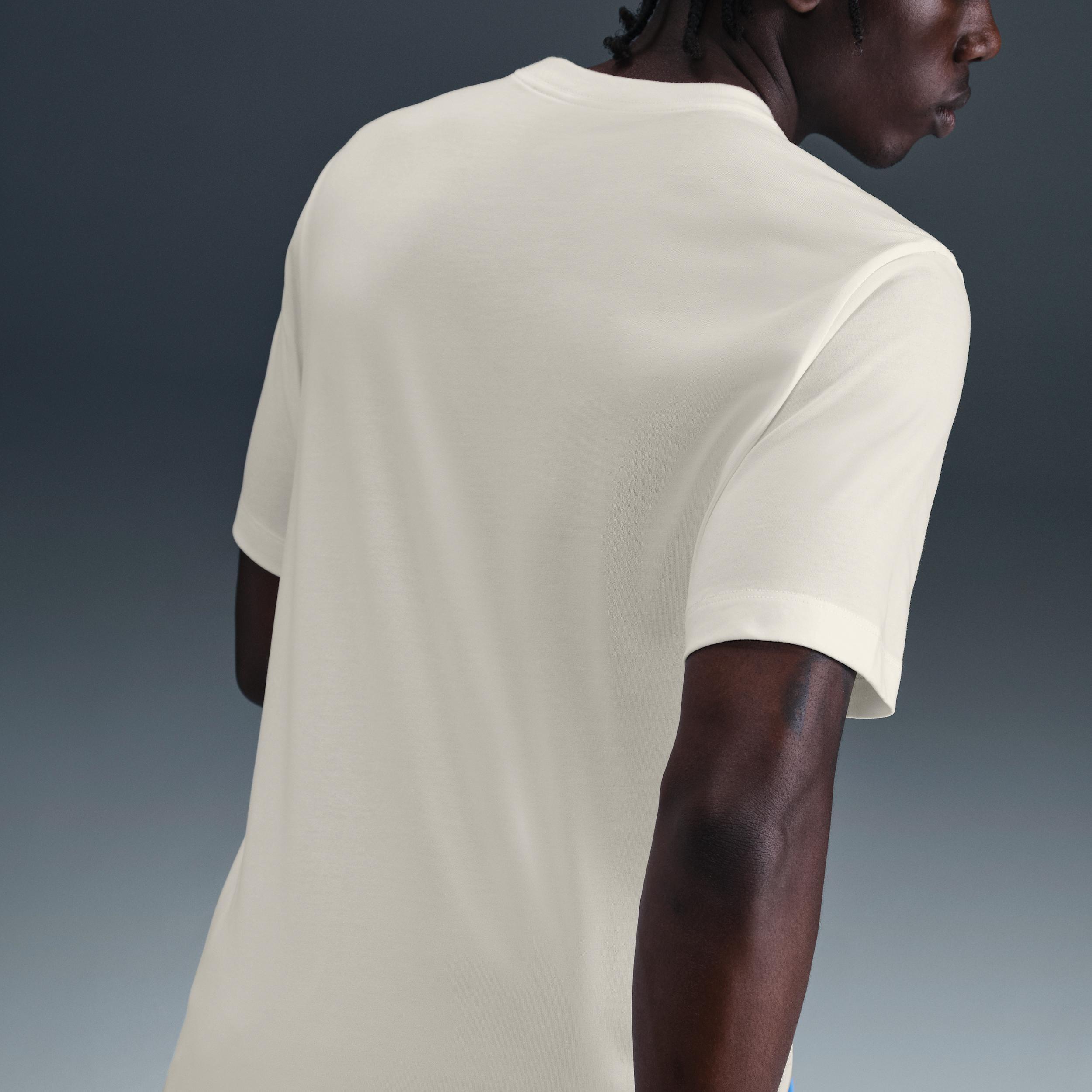 Nike Men's Dri-FIT Trail Running T-Shirt Product Image