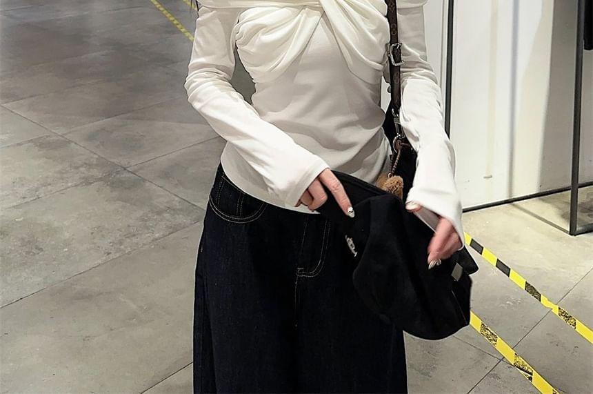 Long-Sleeve Off Shoulder Twisted Plain Top Product Image