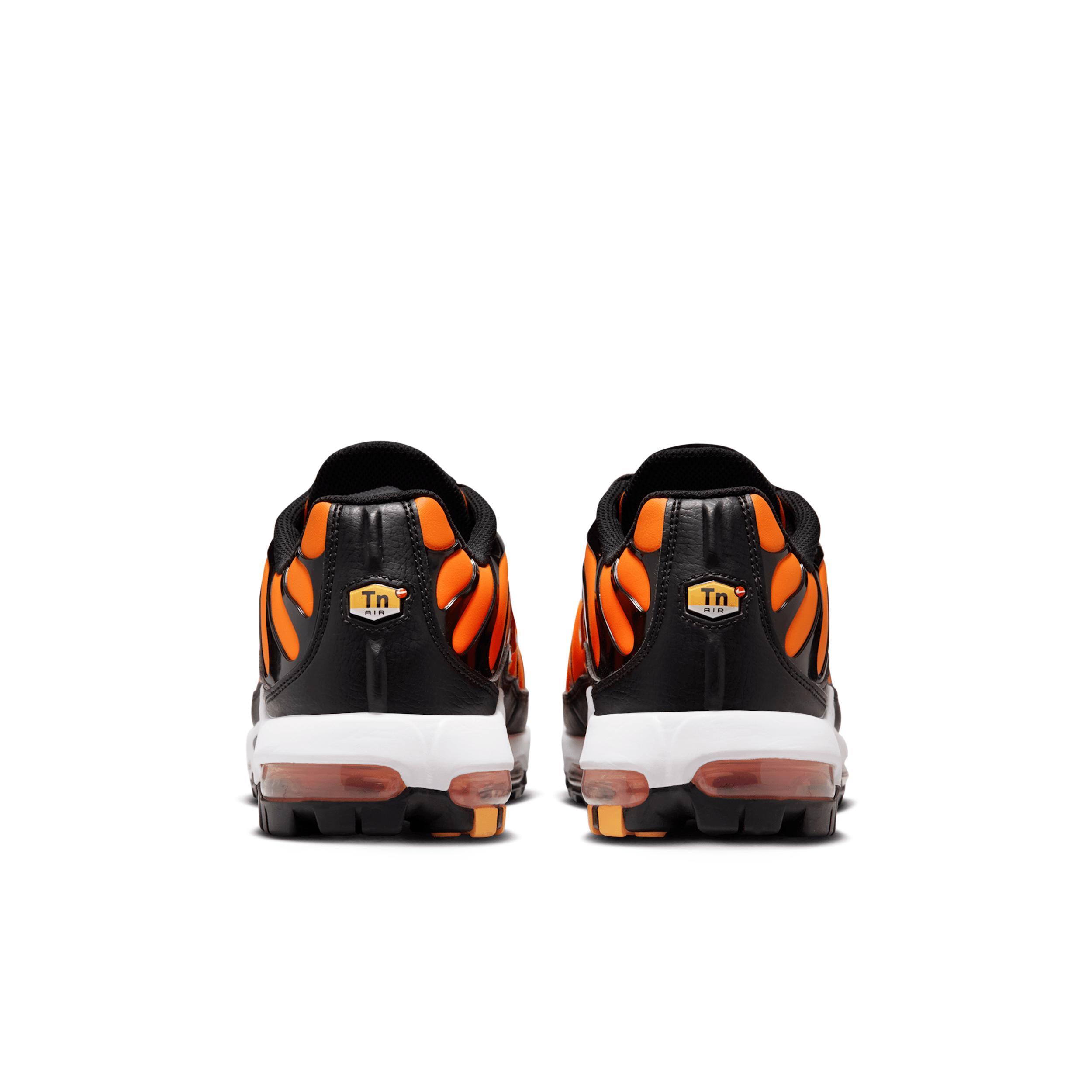 Nike Men's Air Max Plus G Golf Shoes Product Image