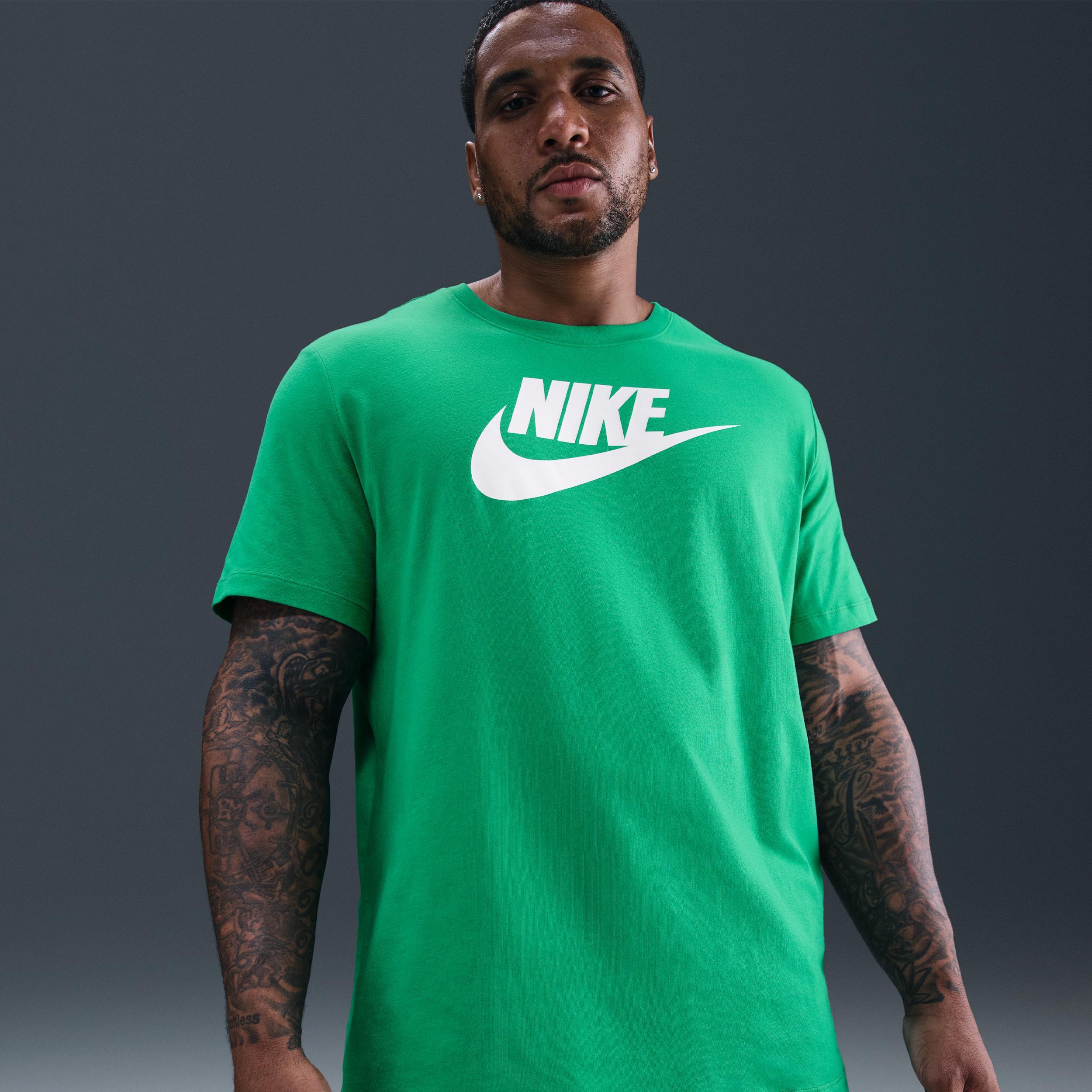Nike Sportswear Men's T-Shirt Product Image