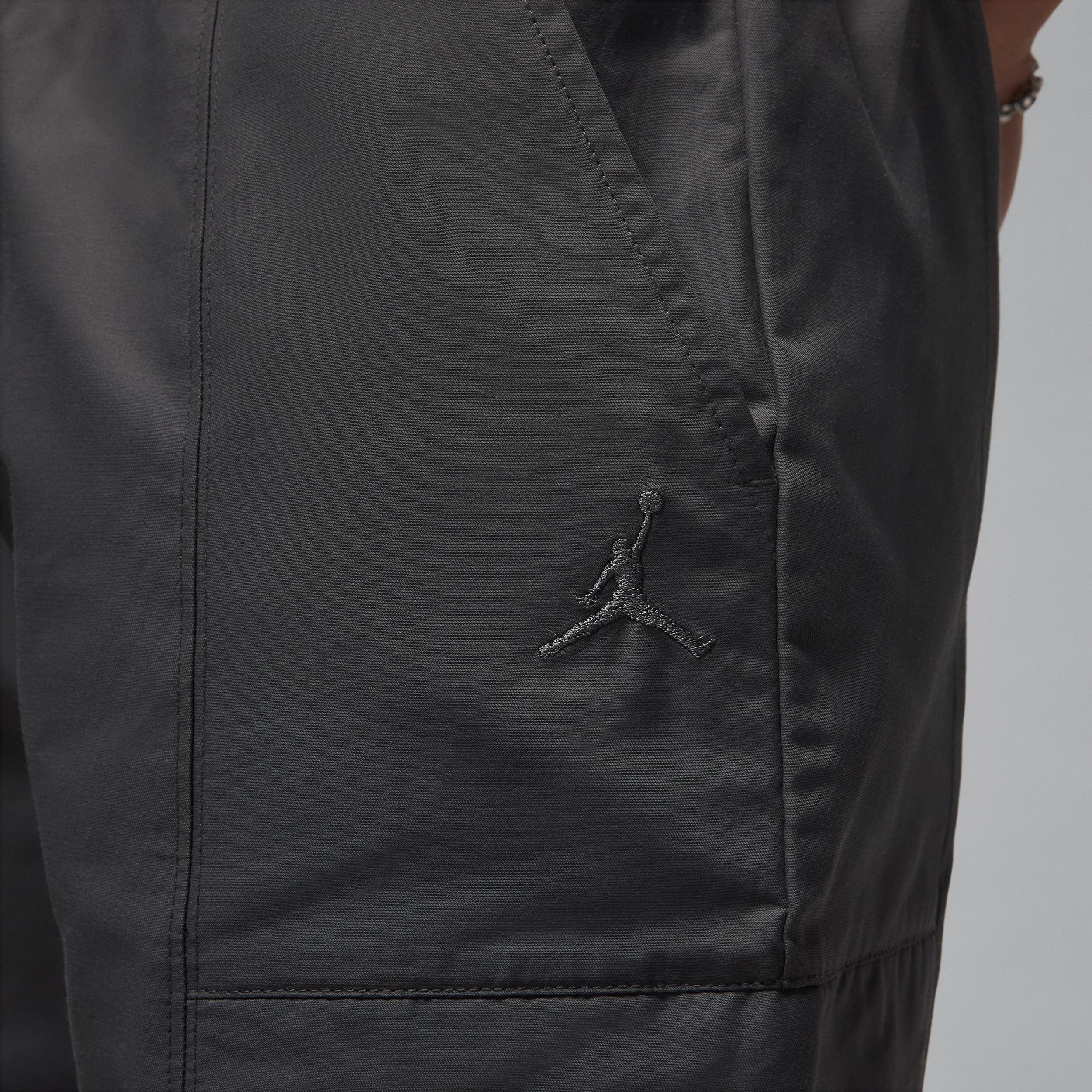 Men's Jordan Essentials Woven Pants Product Image