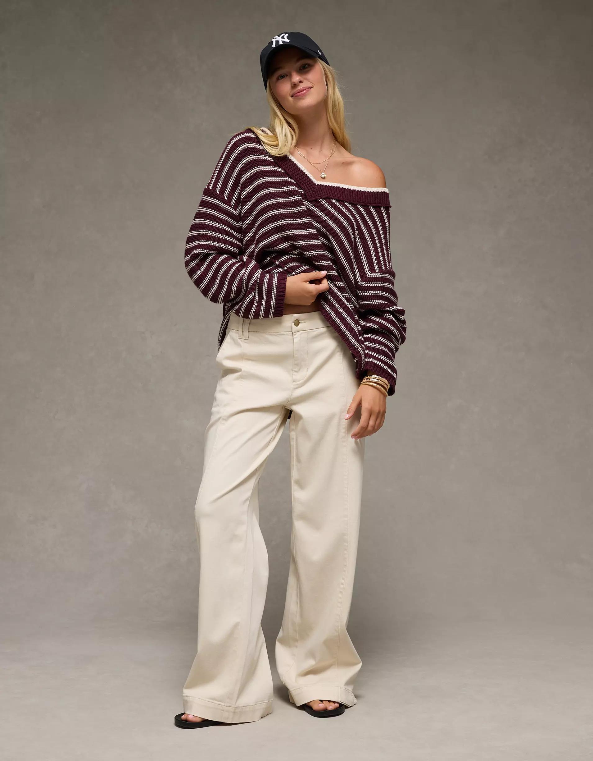 AE Big Hug V-Neck Sweater Product Image