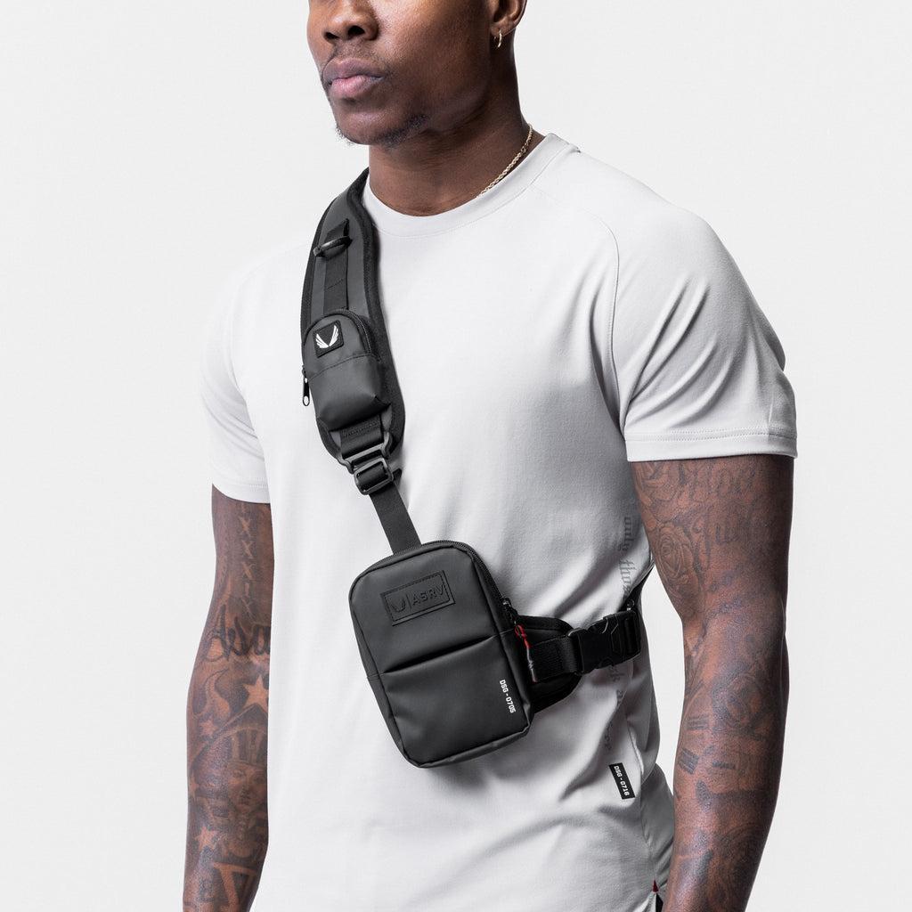 0705. Waterproof Holster Sling Bag - Black Product Image