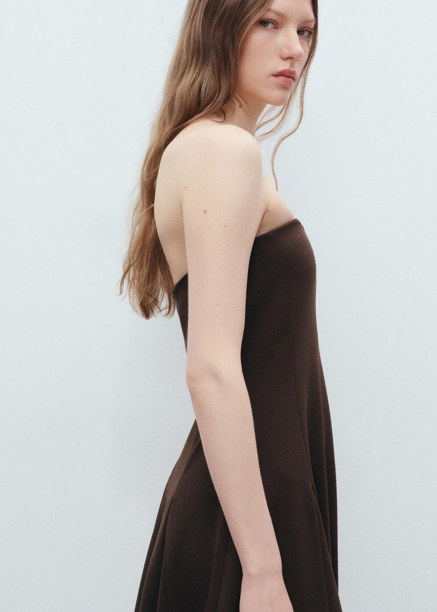 Short strapless dress with pleats - Women | MANGO USA Product Image