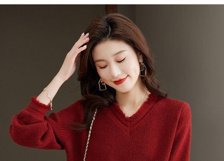 V-Neck Frayed Plain Sweater Product Image
