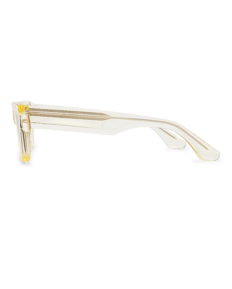05 Sunglasses Product Image