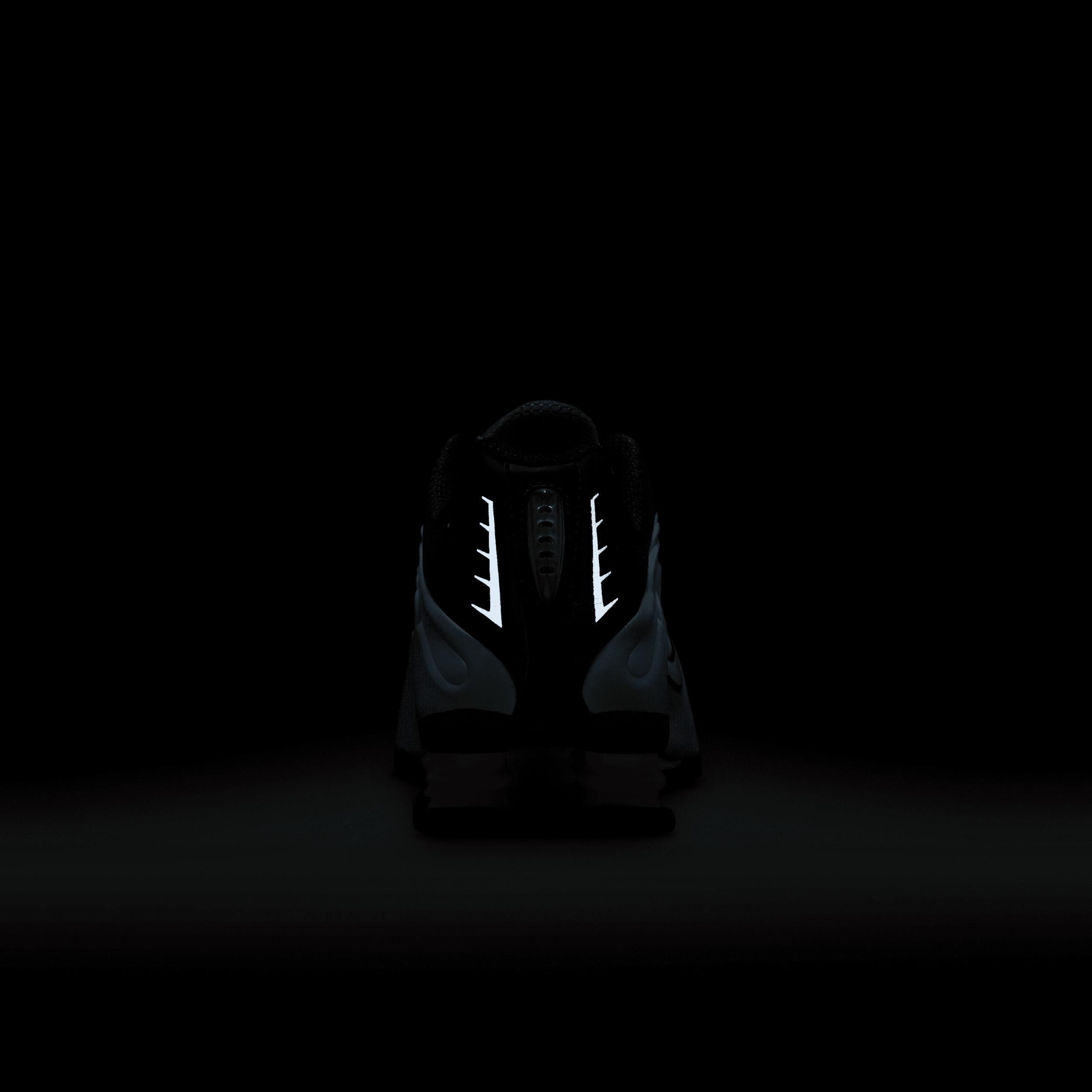 Nike Womens Shox R4 Casual Shoes Product Image