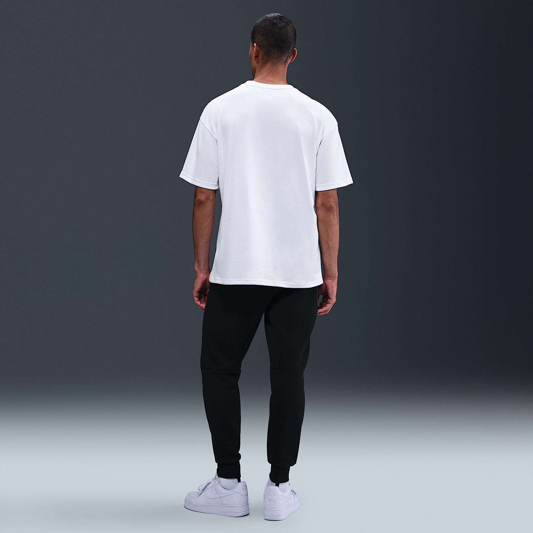 Kobe Men's Dri-FIT Basketball T-Shirt Product Image