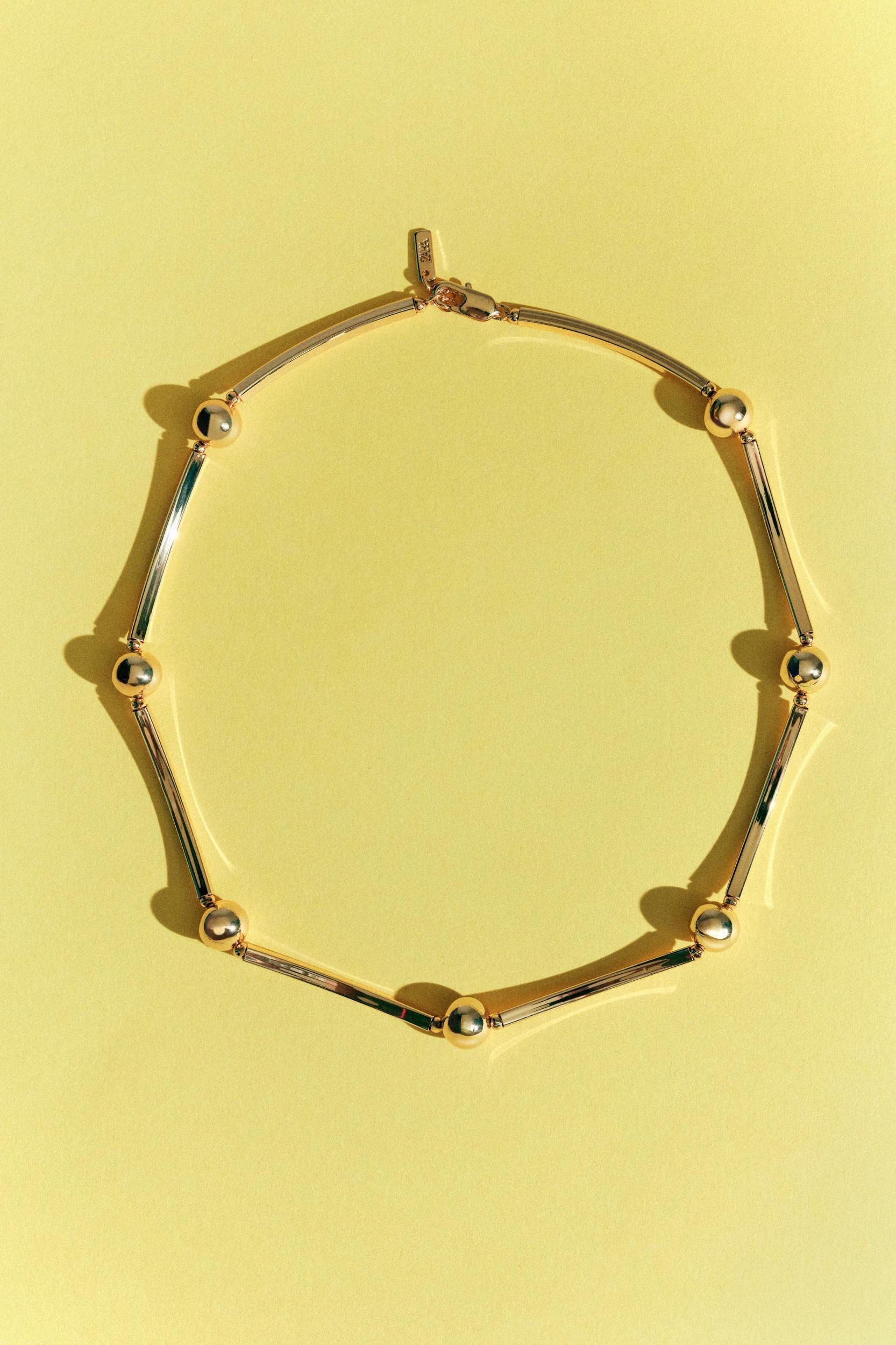 METAL PIECE NECKLACE Product Image