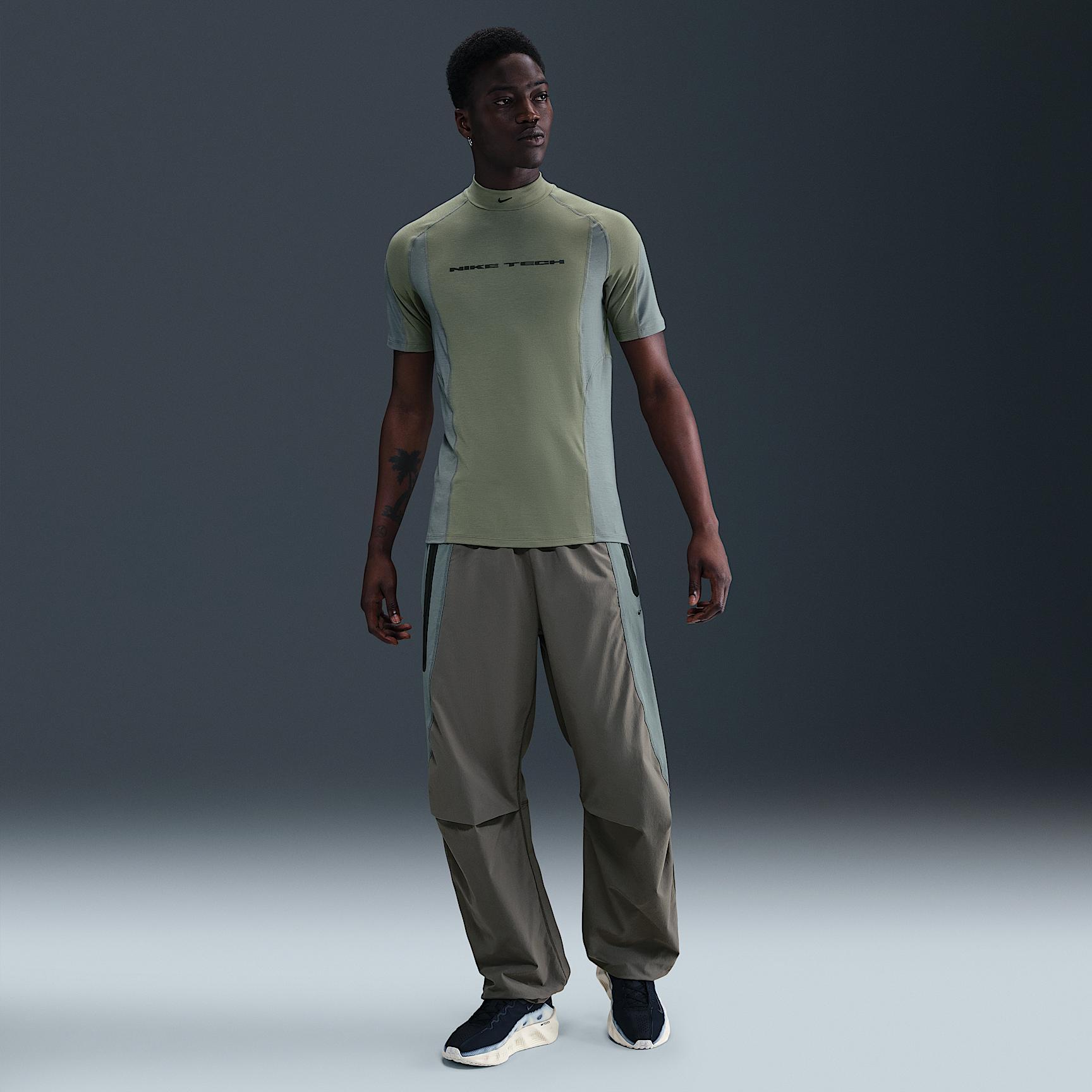 Nike Men's Tech Dri-FIT Short-Sleeve Base Layer Product Image