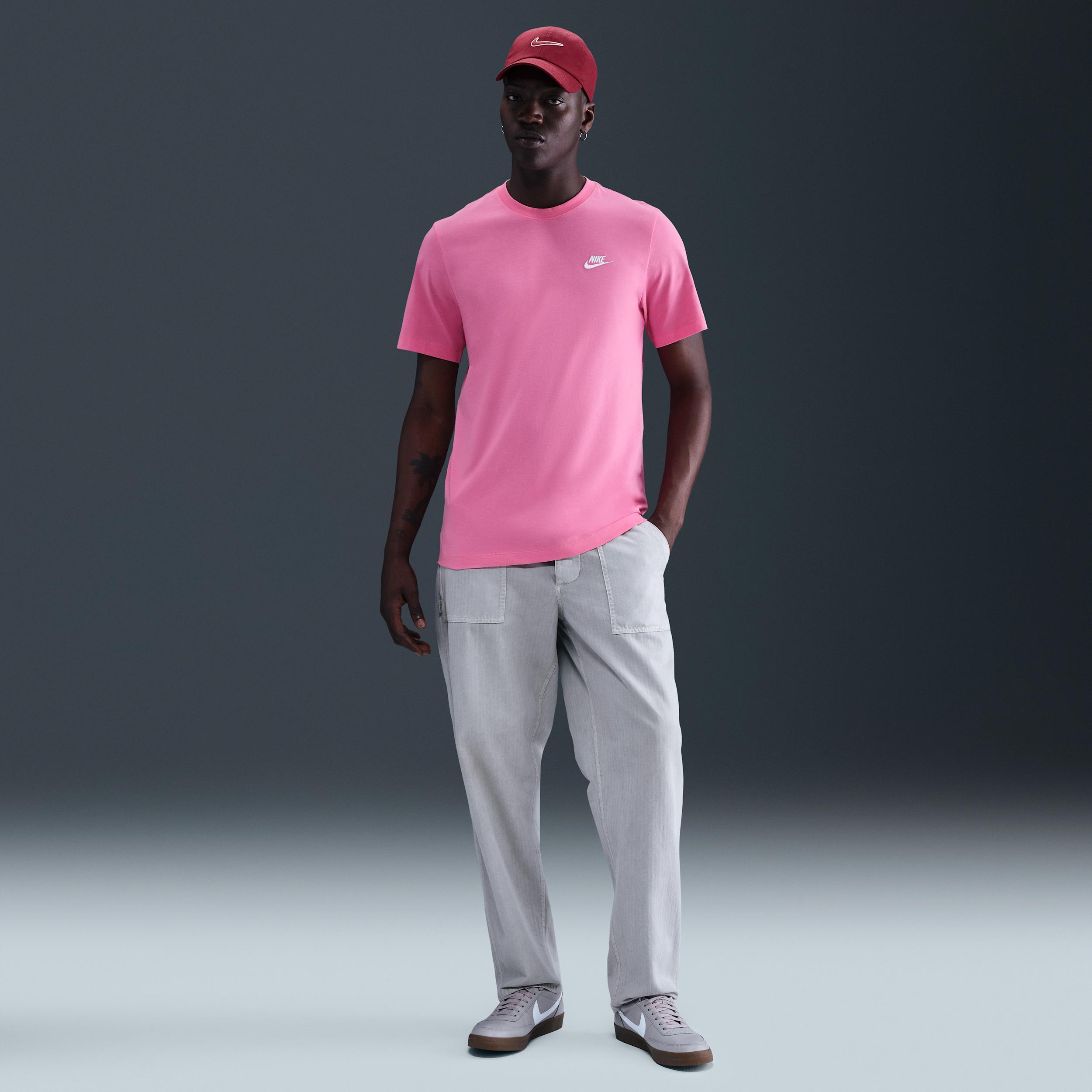 Nike Sportswear Club Men's T-Shirt Product Image