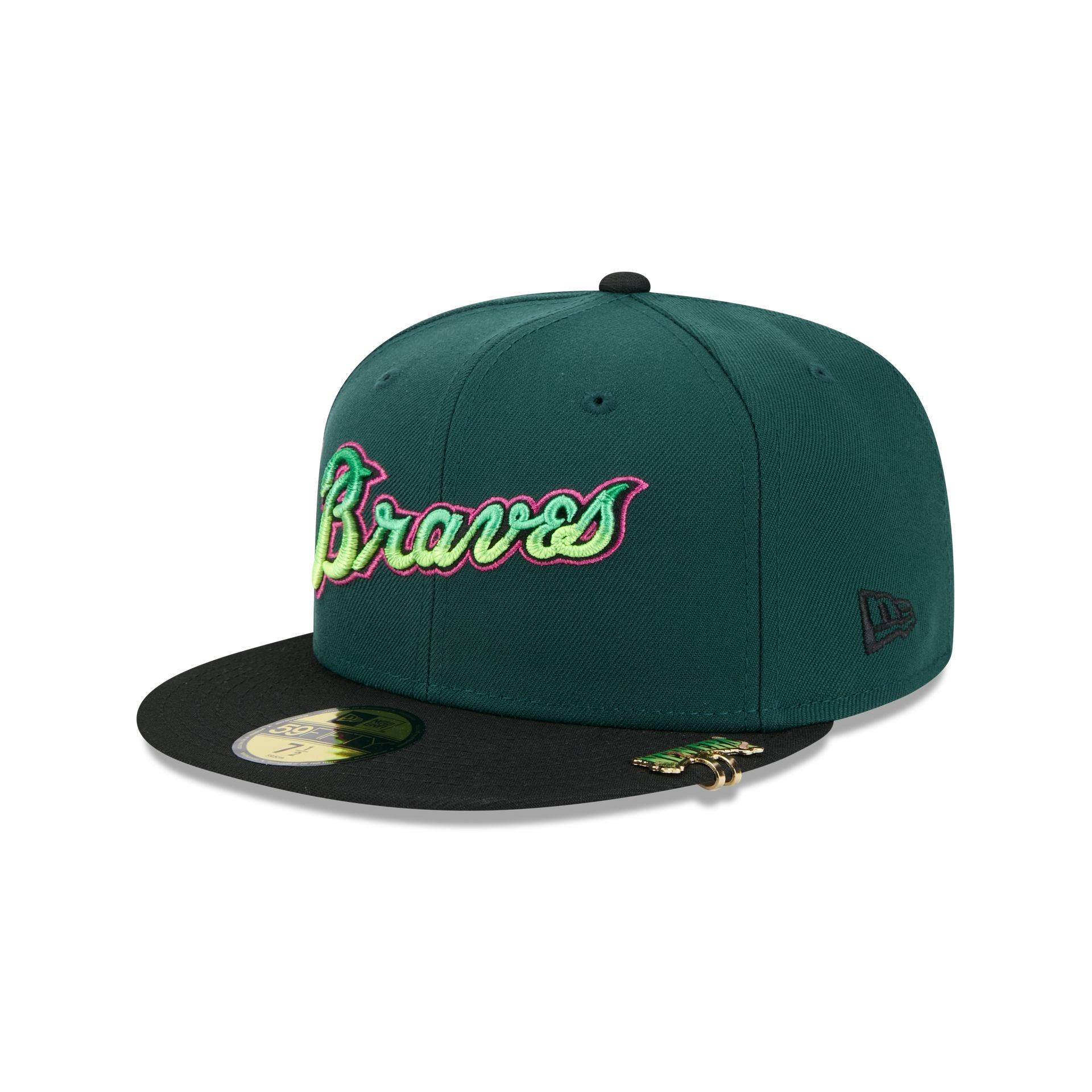 Philadelphia Eagles 2024 Sideline Gray 59FIFTY Fitted Hat Male Product Image