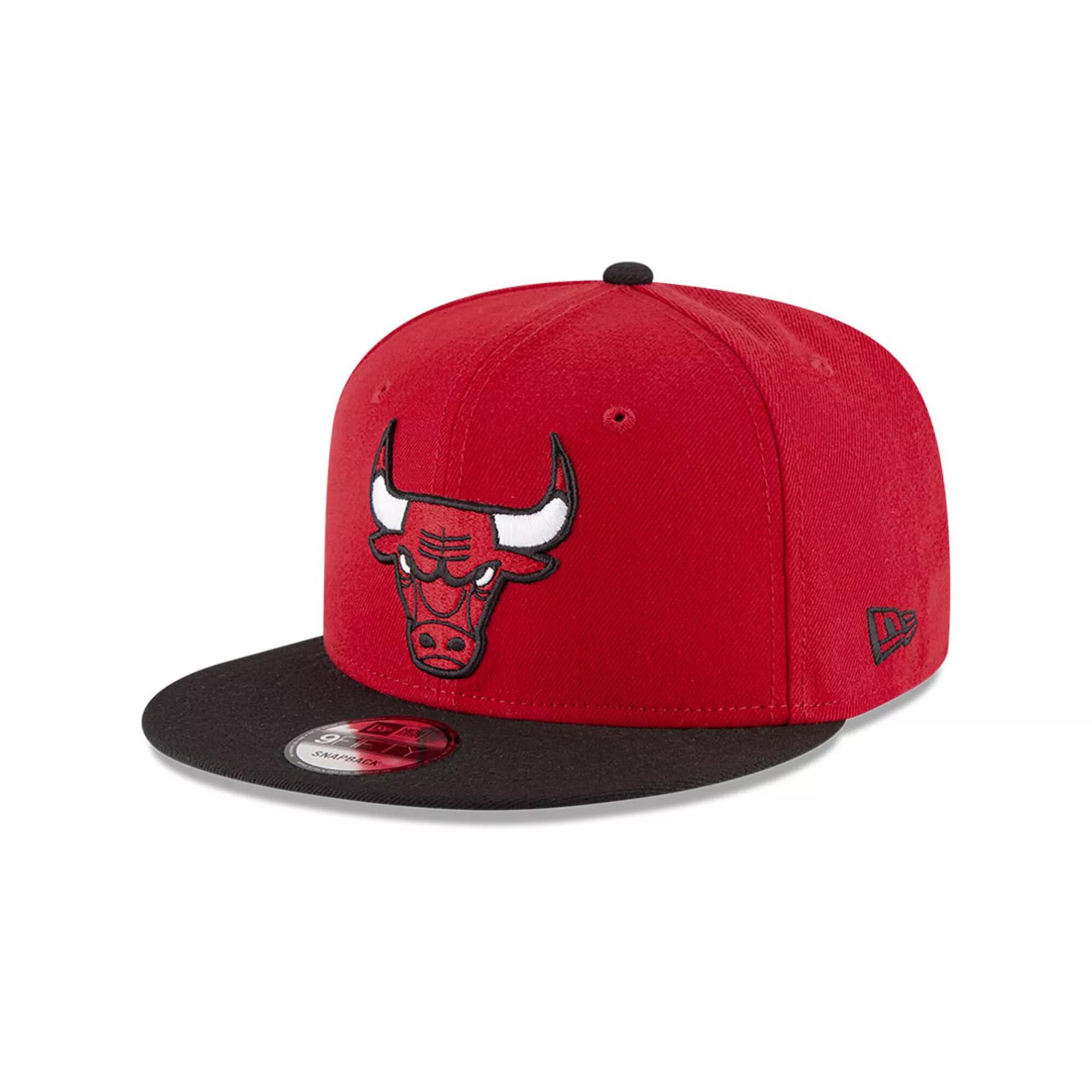 Men's New Era Red/Black Chicago Bulls 2-Tone 9FIFTY Adjustable Snapback Hat Product Image