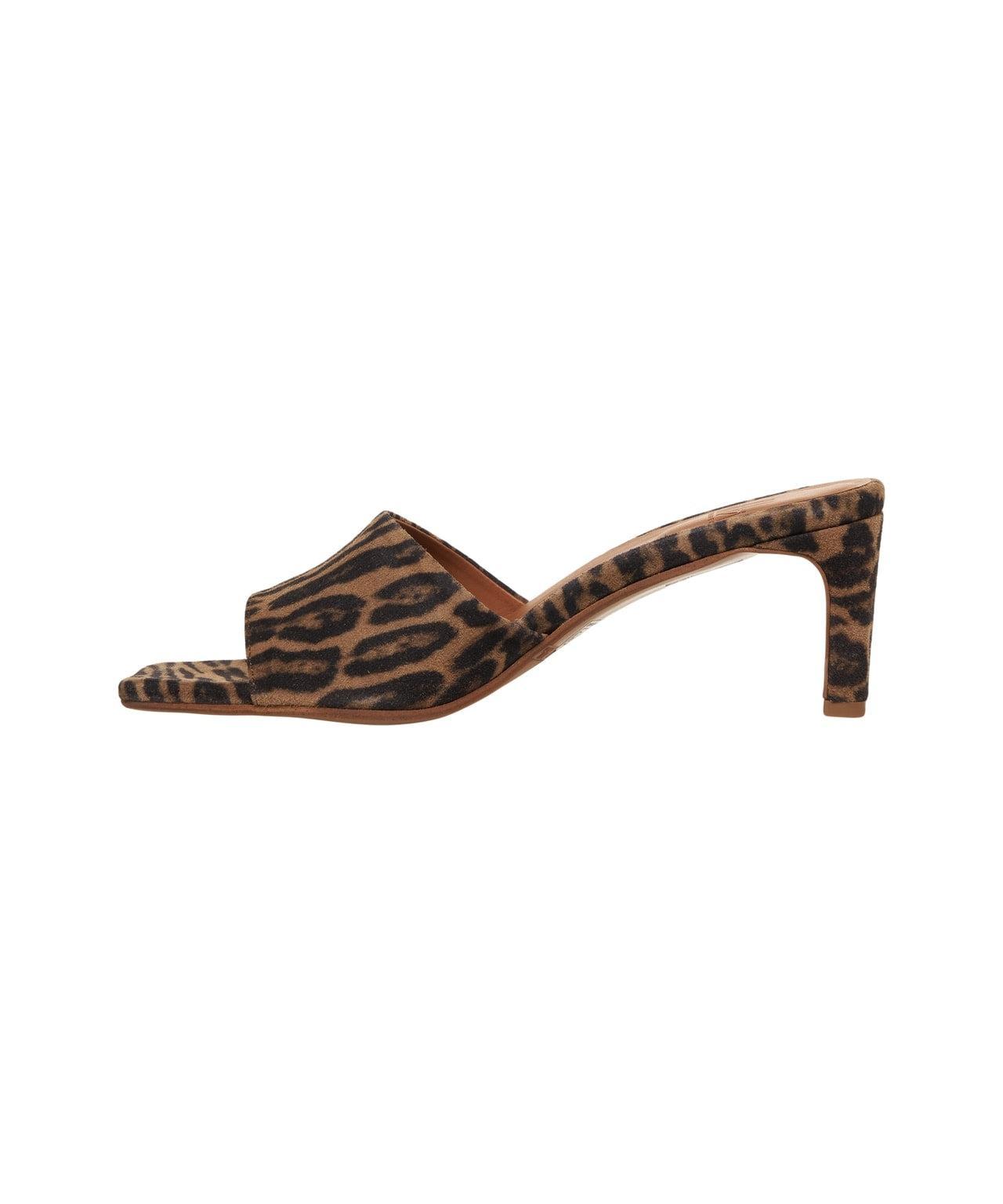 Animal print sabot Product Image
