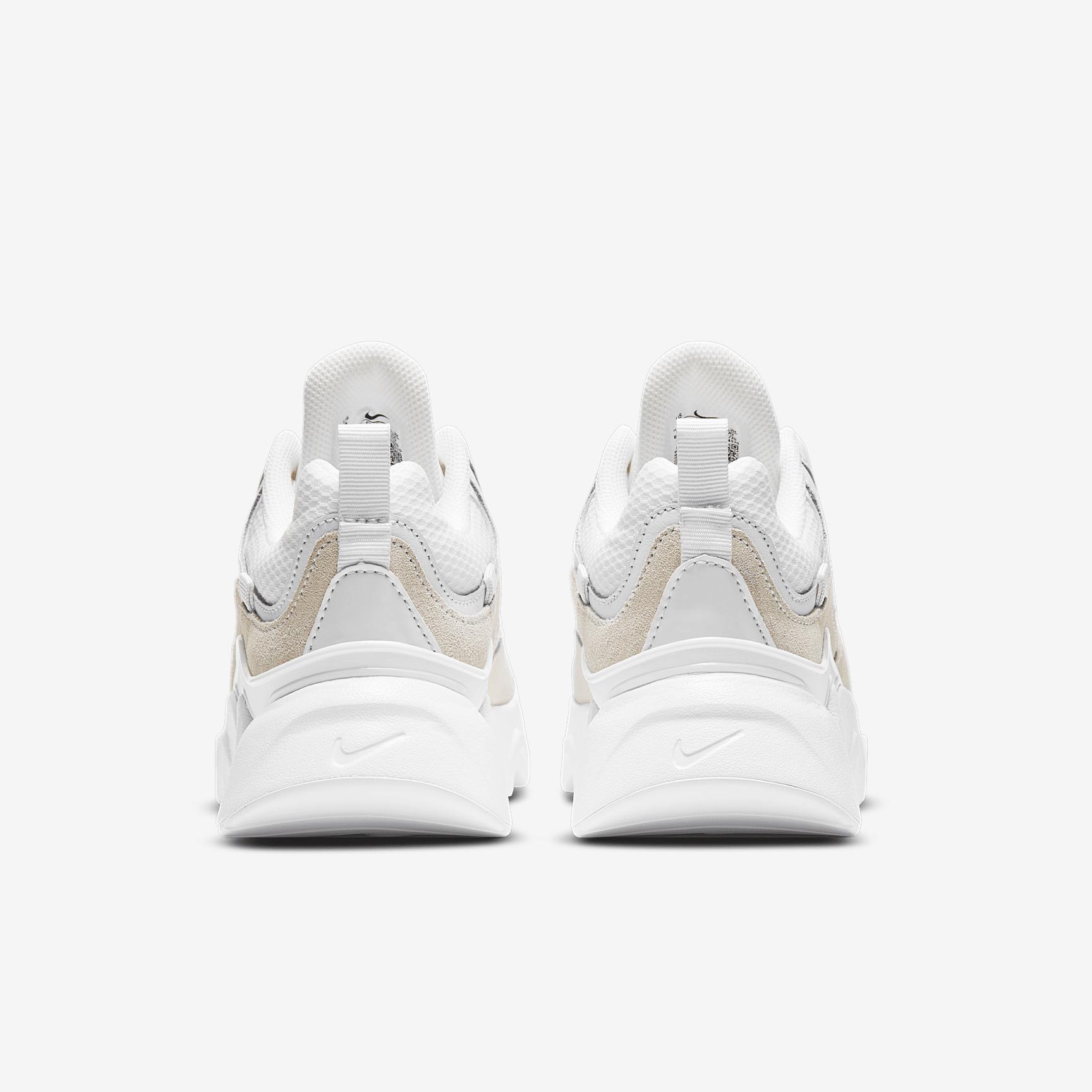 Nike Women's Ryz 365 2 Shoes Product Image
