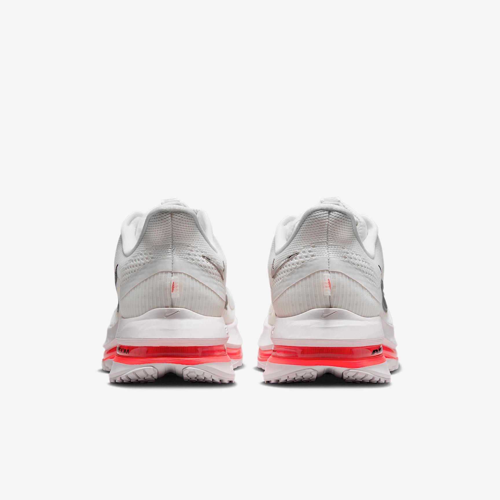 Nike Pegasus Premium Men's Road Running Shoes Product Image