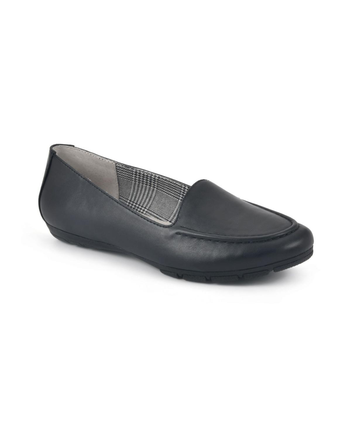 Cliffs by White Mountain Gracefully Smooth) Women's Shoes Product Image