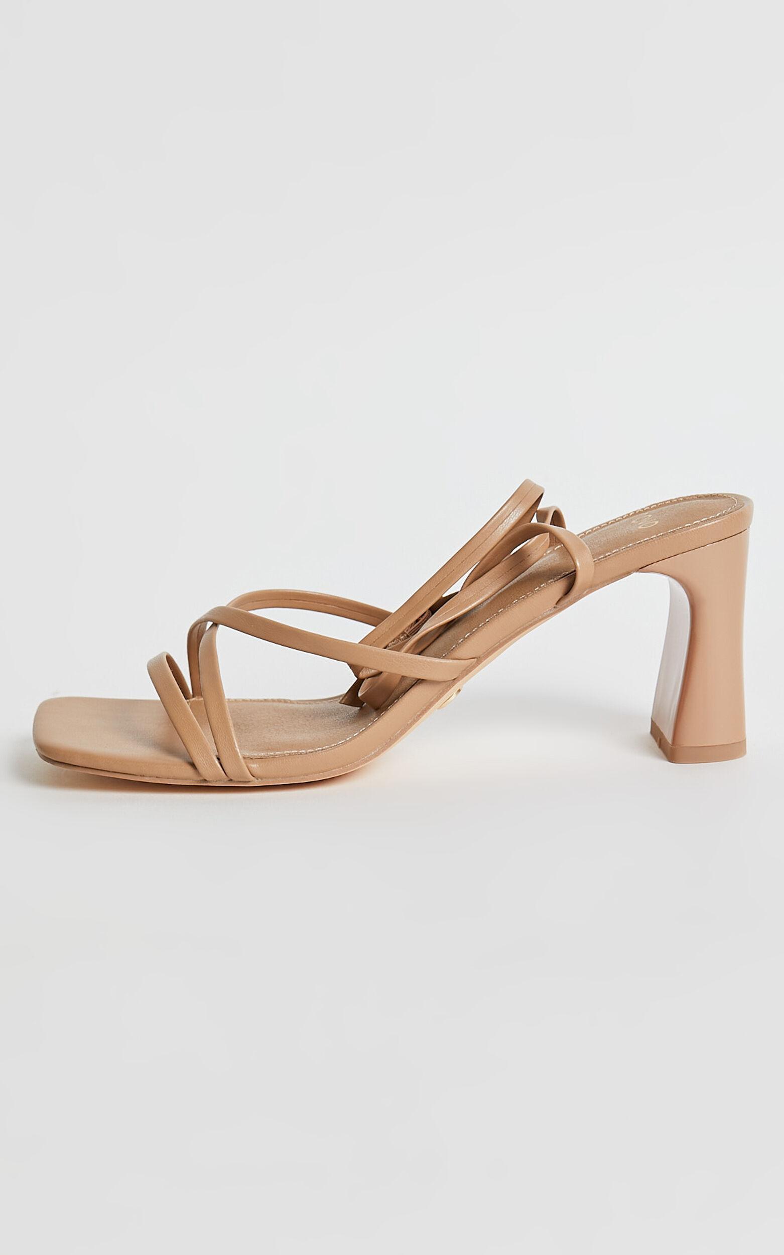 Novo - Urelia Heels in Camel Product Image