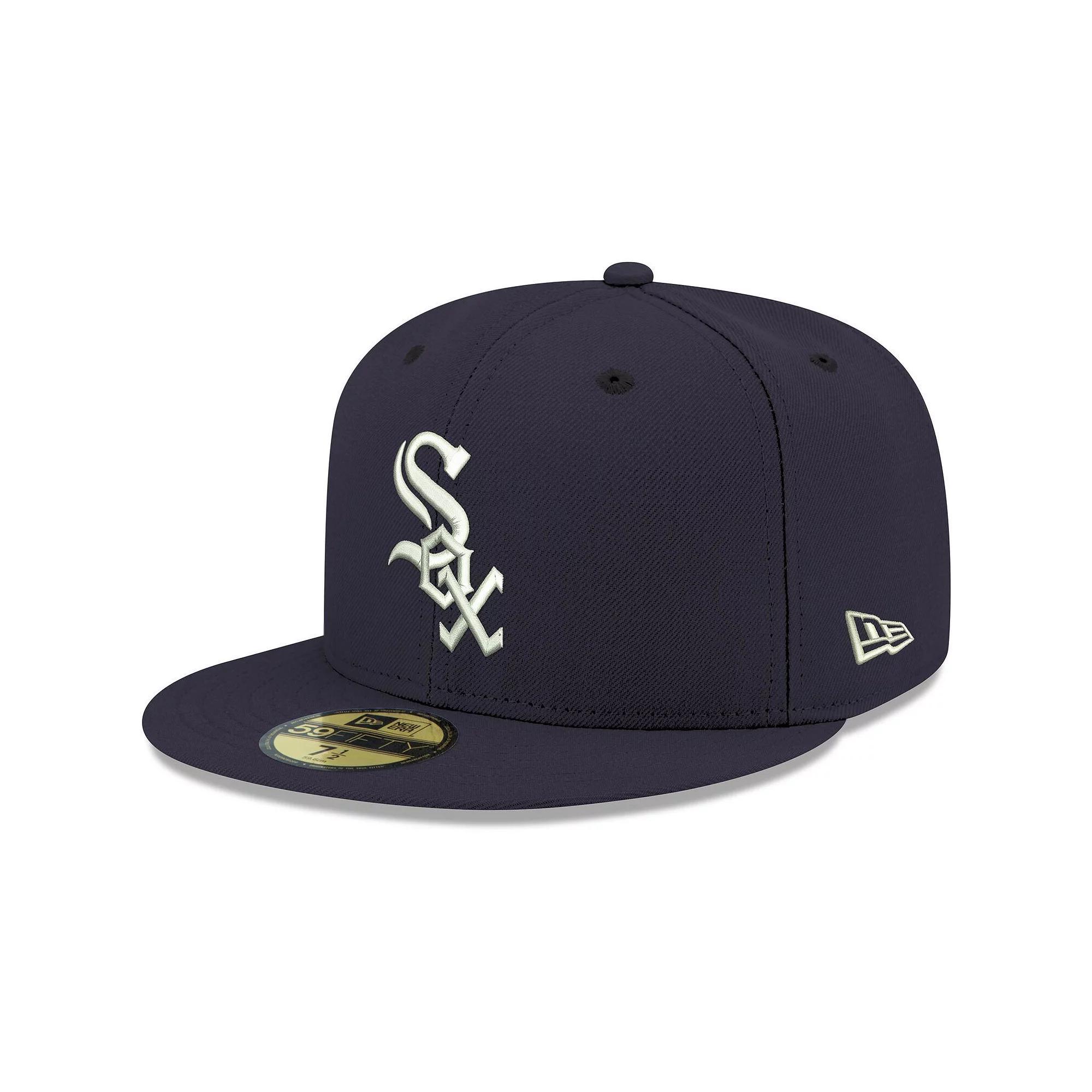 Men's New Era Cardinal Chicago White Sox White Logo 59FIFTY Fitted Hat, Size: 8, Red Product Image