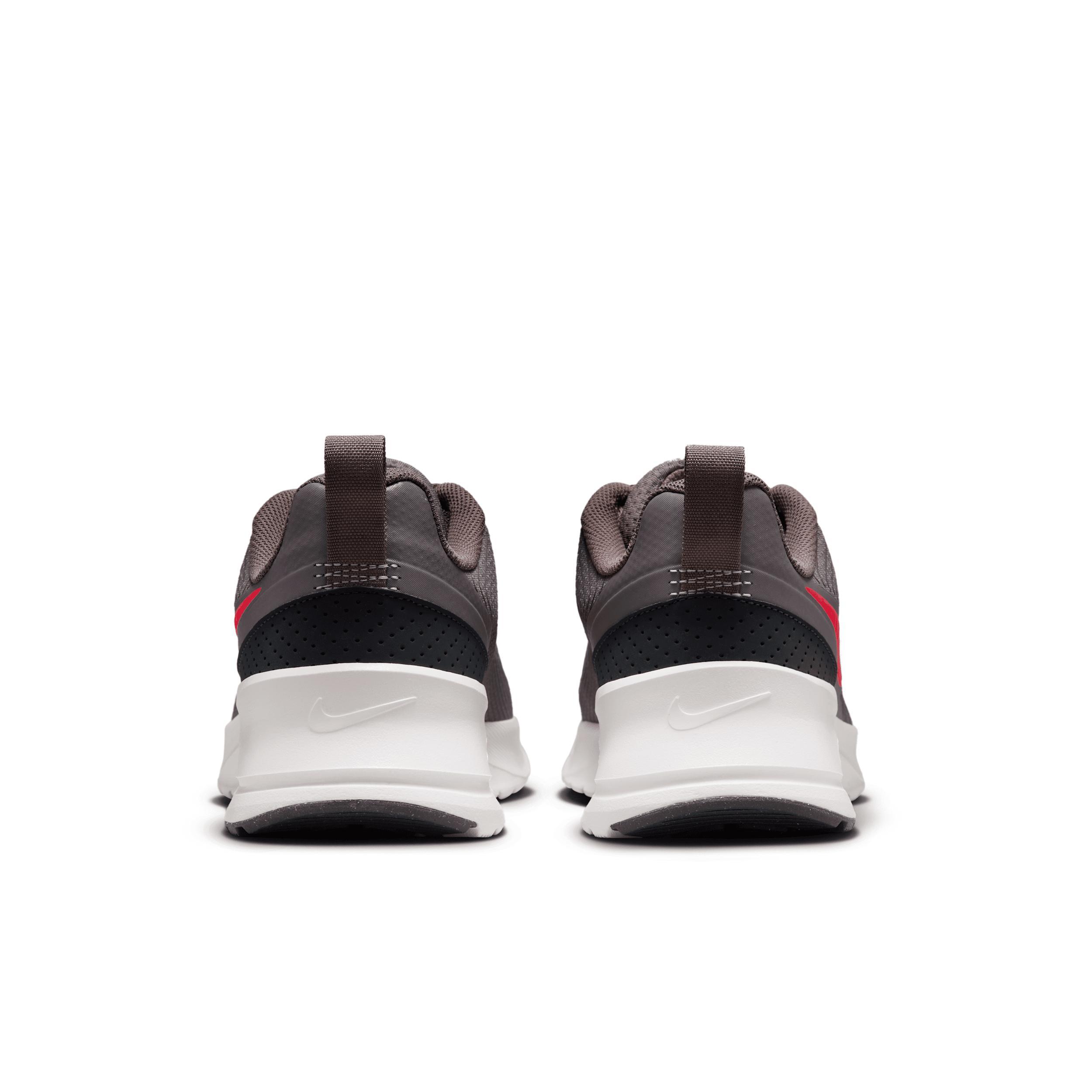 Nike Air Max Nuaxis Men's Shoes Product Image